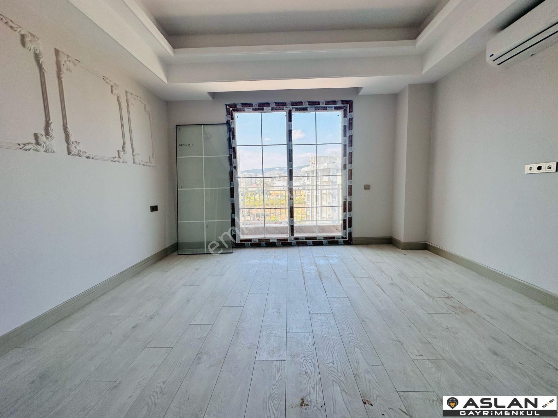 Aslan'dan Mezitli De Havuzlu Beyaz Eşyalı Ve Klilmalı Lüx 4+1 - Görsel 16