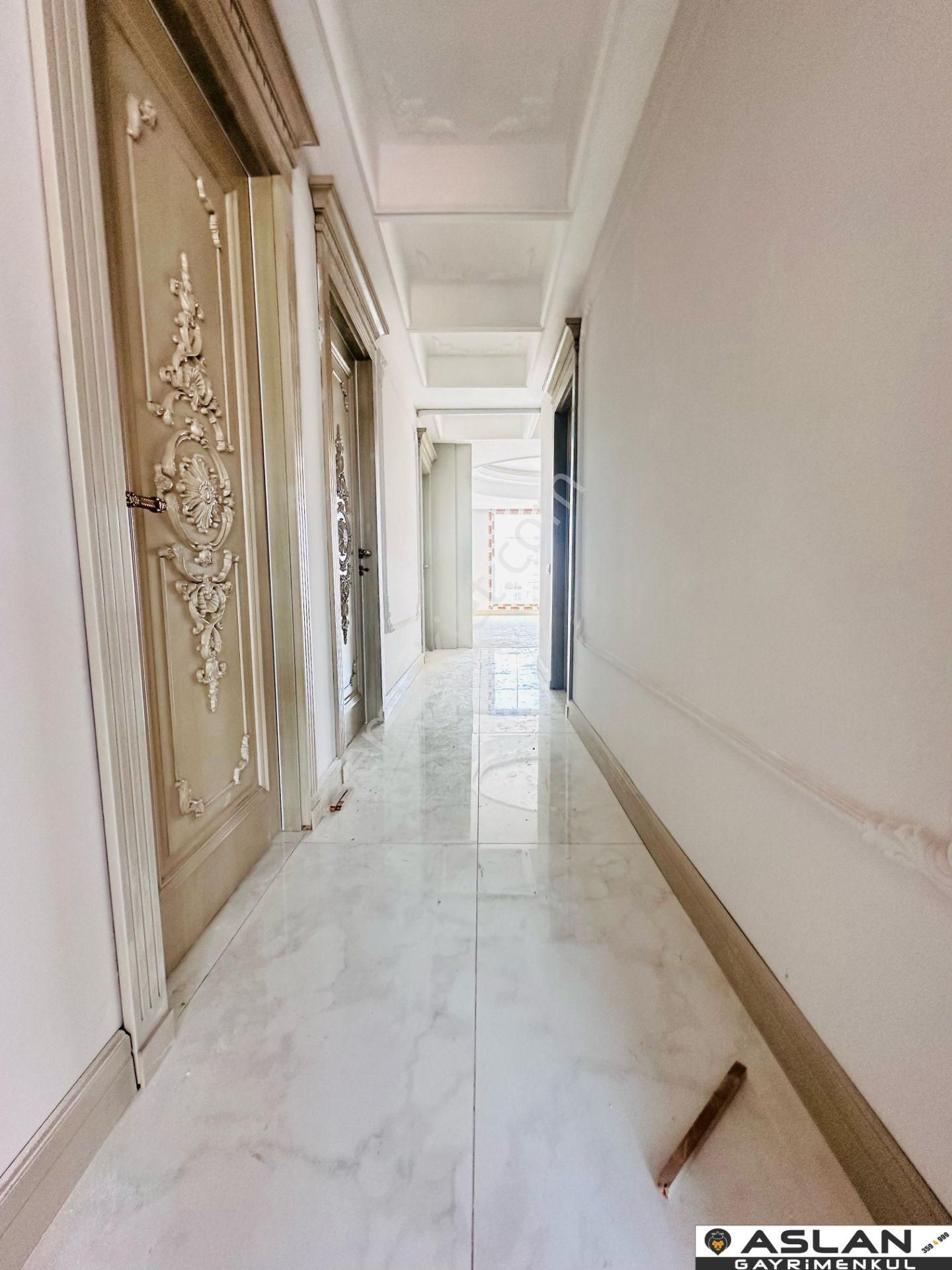 Aslan'dan Mezitli De Havuzlu Beyaz Eşyalı Ve Klilmalı Lüx 4+1 - Görsel 12