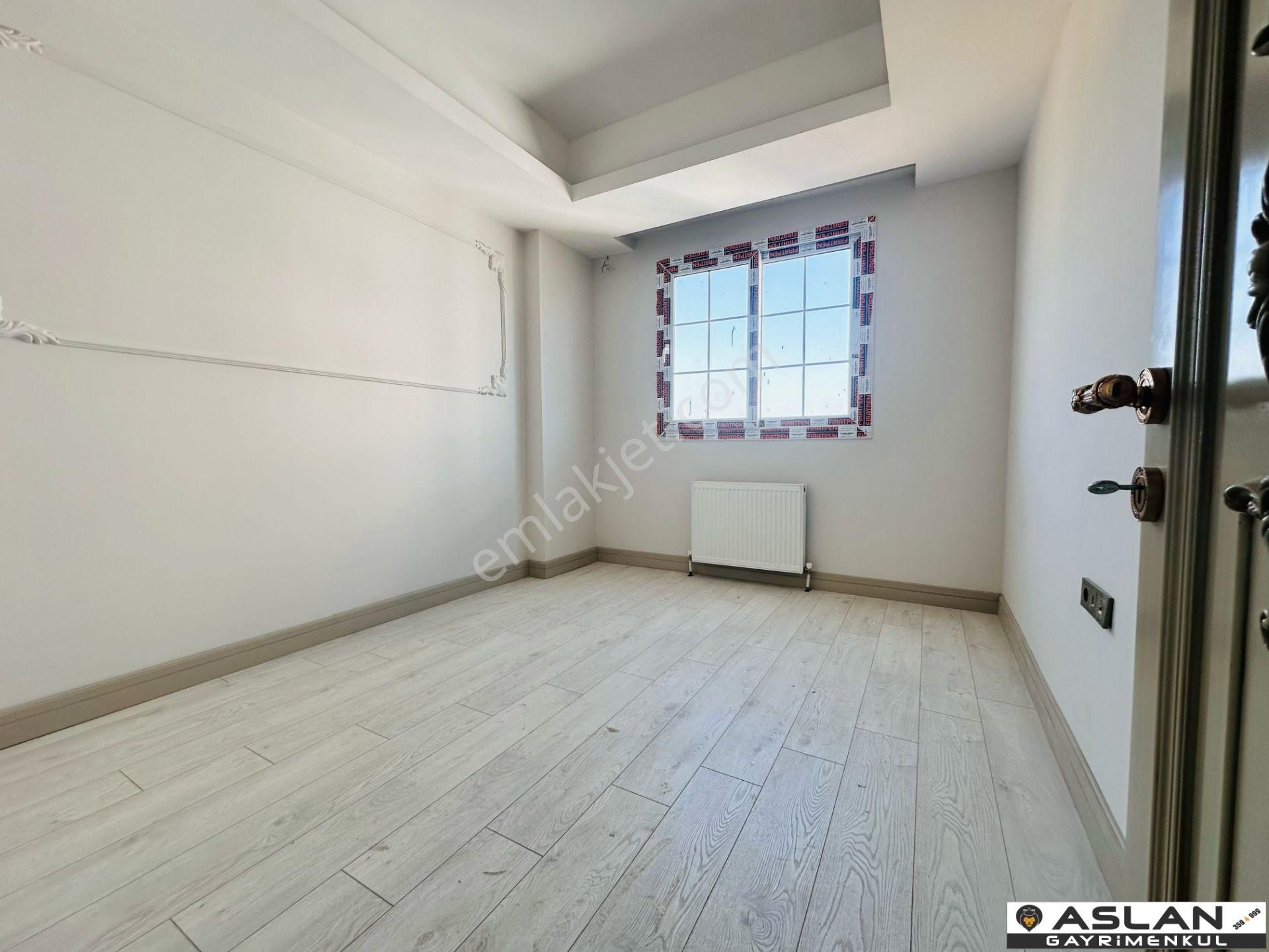 Aslan'dan Mezitli De Havuzlu Beyaz Eşyalı Ve Klilmalı Lüx 4+1 - Görsel 15