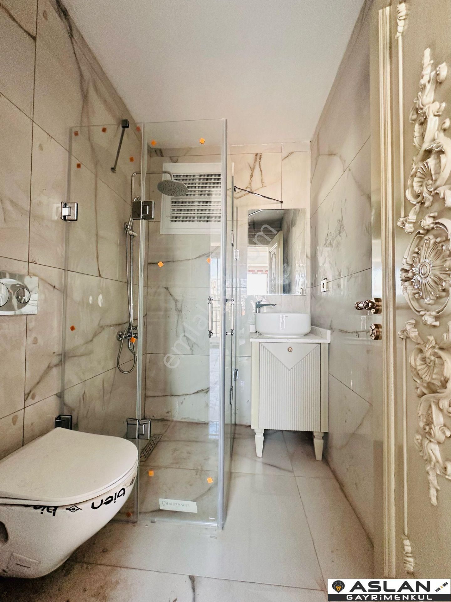 Aslan'dan Mezitli De Havuzlu Beyaz Eşyalı Ve Klilmalı Lüx 4+1 - Görsel 19