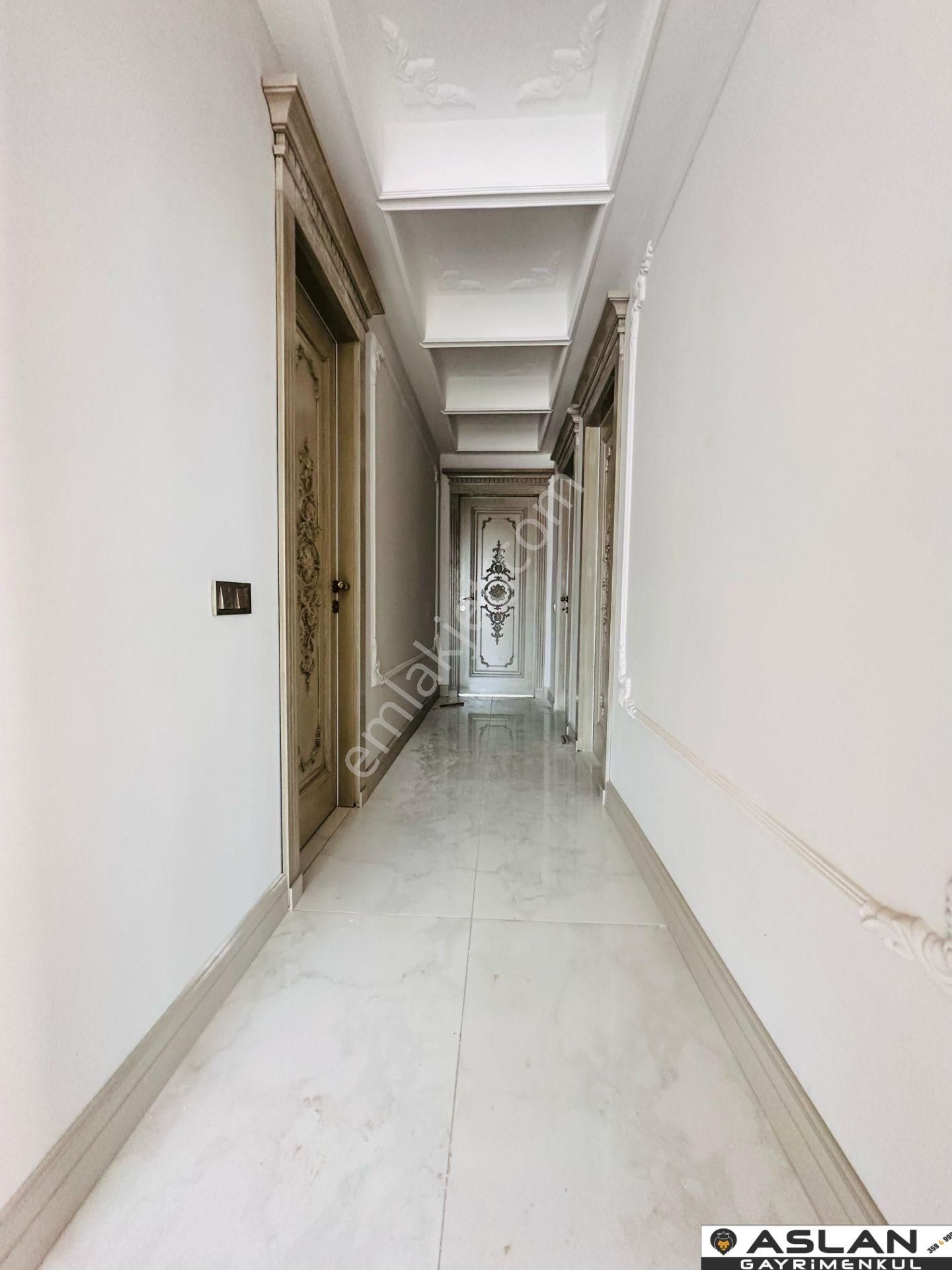 Aslan'dan Mezitli De Havuzlu Beyaz Eşyalı Ve Klilmalı Lüx 4+1 - Görsel 26