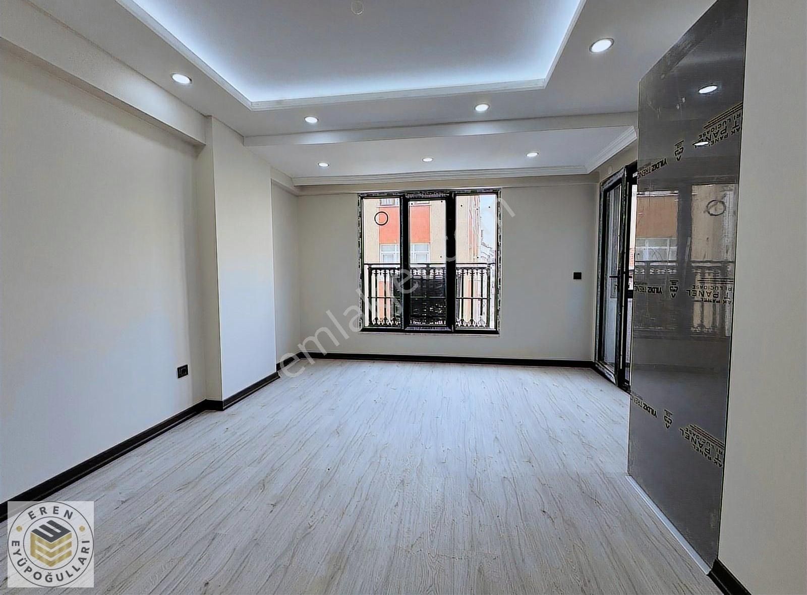 B.paşa Terazidere Mh. Süper Lüks Asansörlü 1.kat Kiralık Daire
