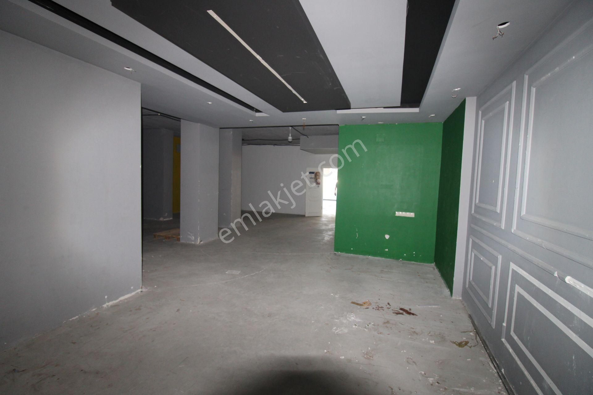 Mersin Mezitli 2.çevre Yoluna 35 Metre Cepheli 330m2 Dükkan - Görsel 29