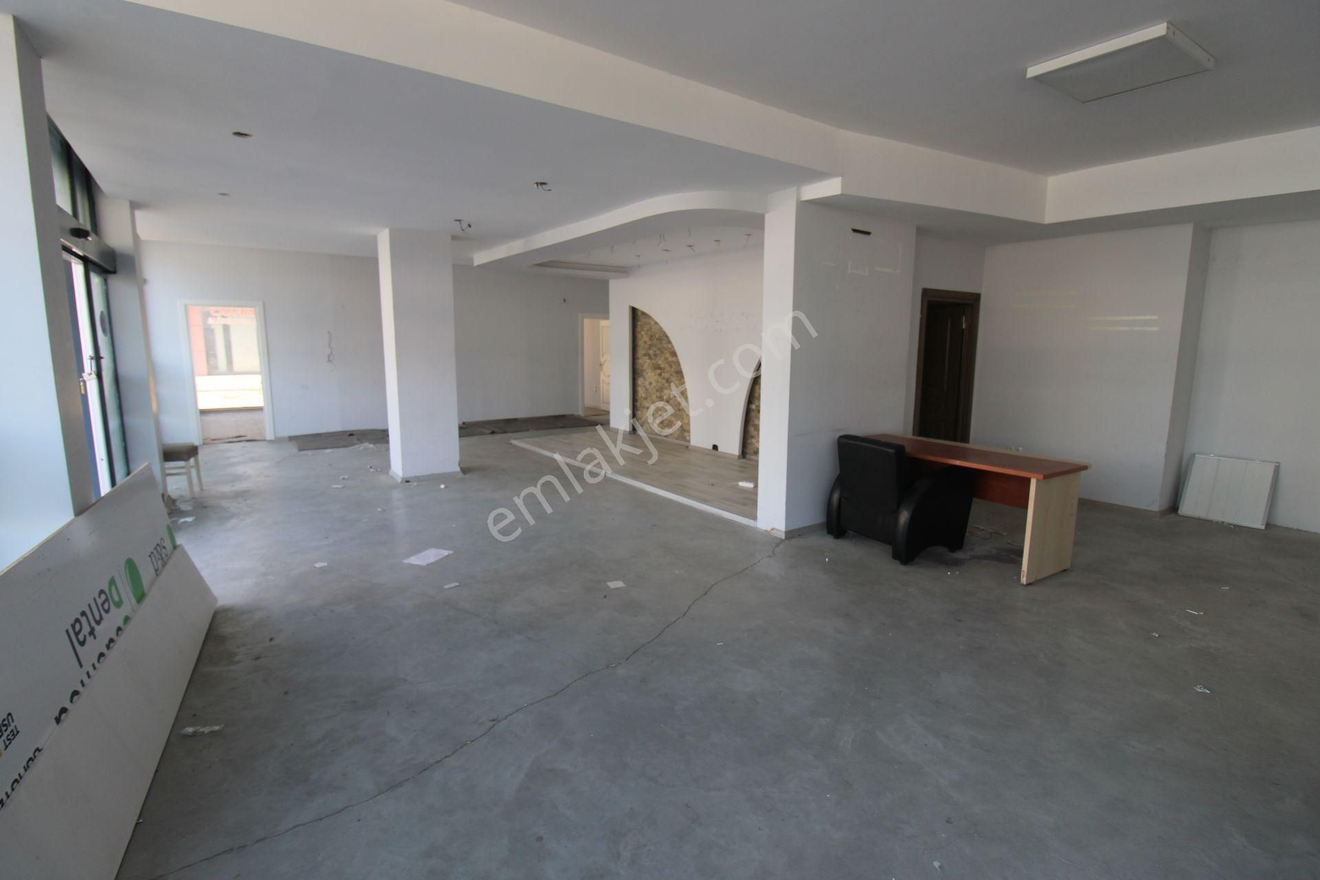 Mersin Mezitli 2.çevre Yoluna 35 Metre Cepheli 330m2 Dükkan - Görsel 31