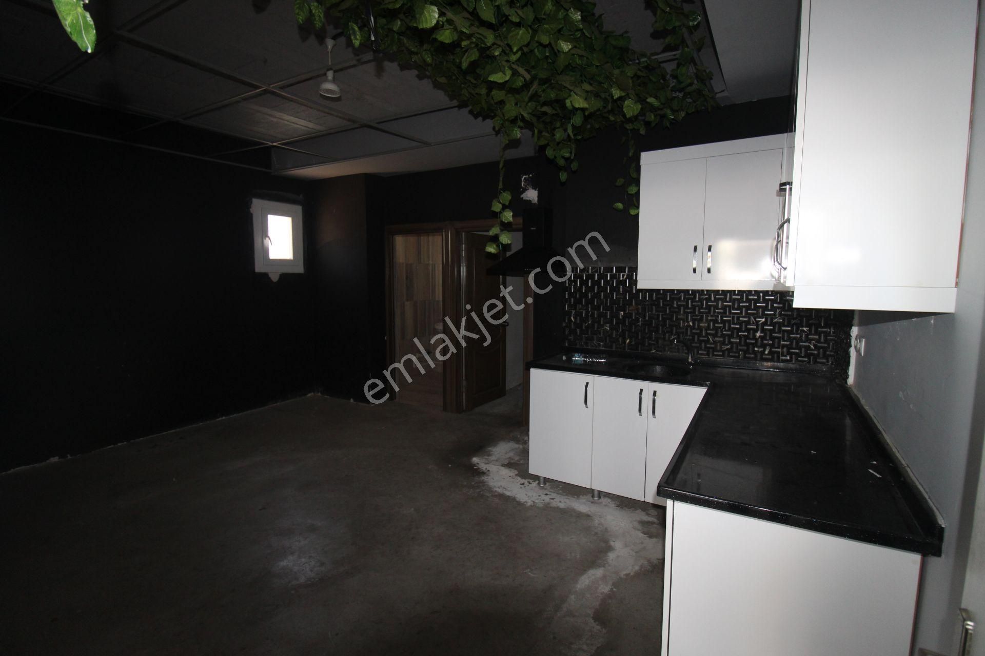 Mersin Mezitli 2.çevre Yoluna 35 Metre Cepheli 330m2 Dükkan - Görsel 13