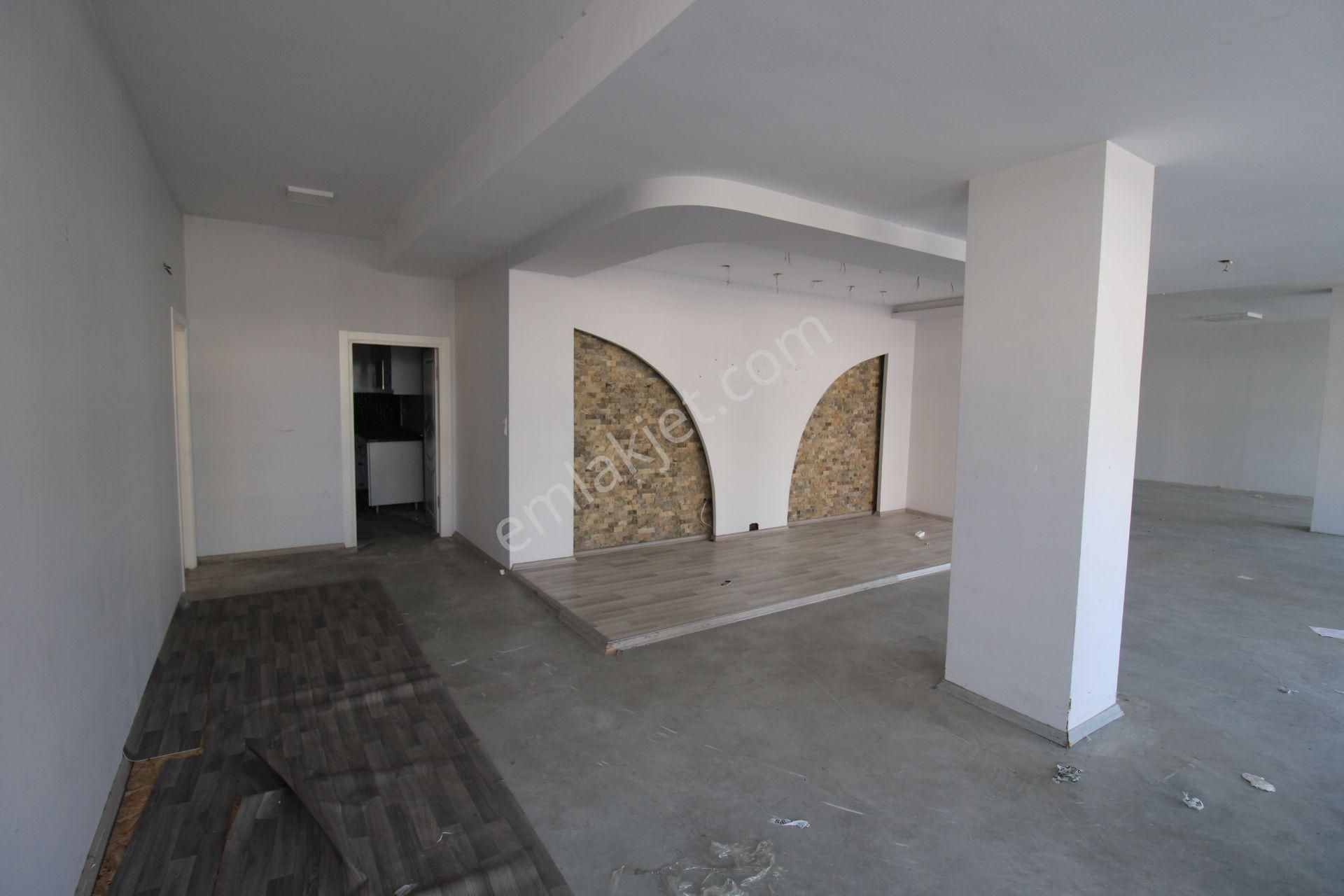 Mersin Mezitli 2.çevre Yoluna 35 Metre Cepheli 330m2 Dükkan - Görsel 16