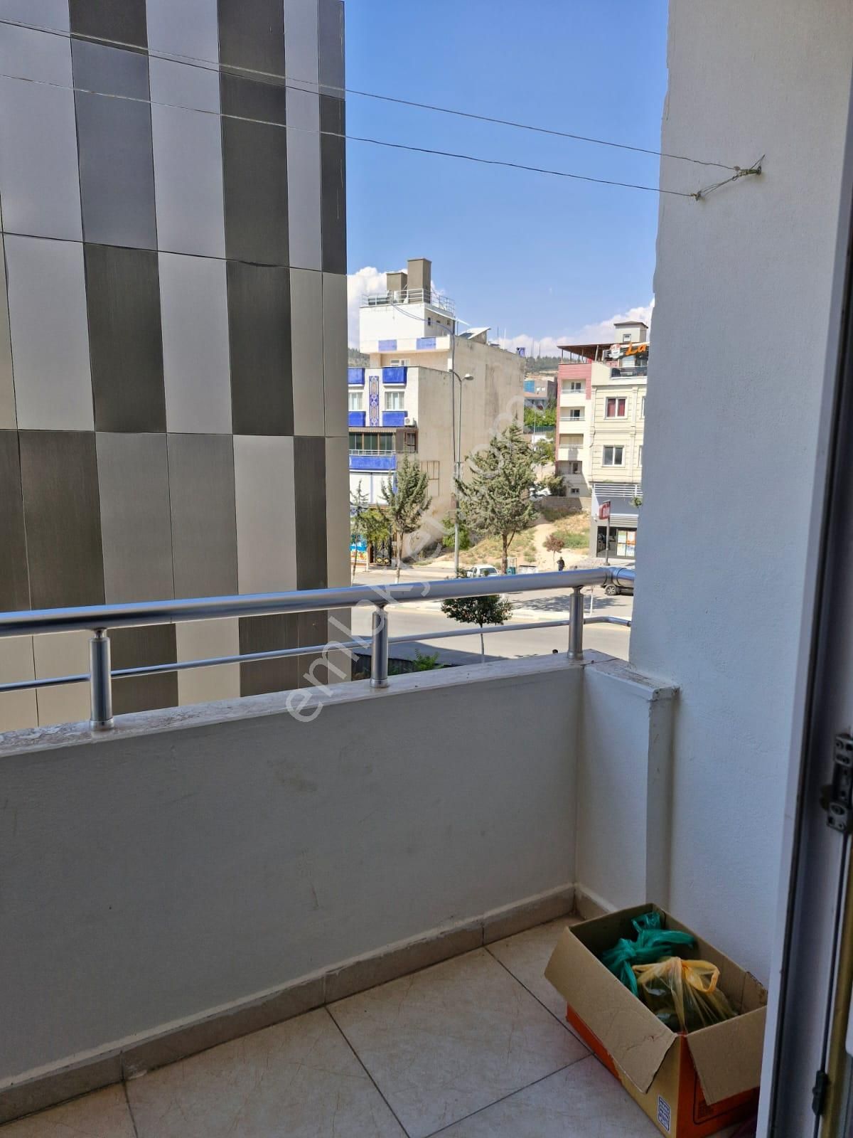 Ayyıldız Emlaktan 65 M2 2+1 Eşyalı Kiracılı Ara Kat Stüdyo - Görsel 5