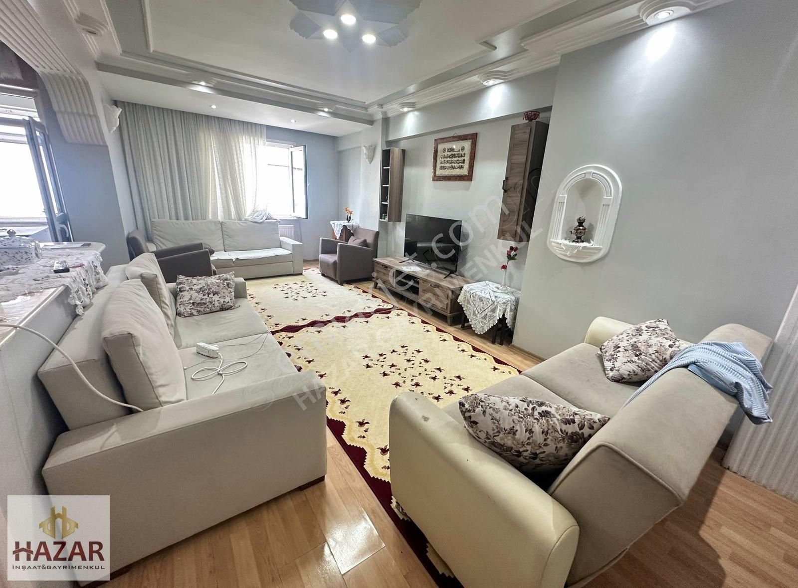 Hazar'dan - Kazım Karabekir Mah. 3+1 115 M² 4.kat -kredili Daire