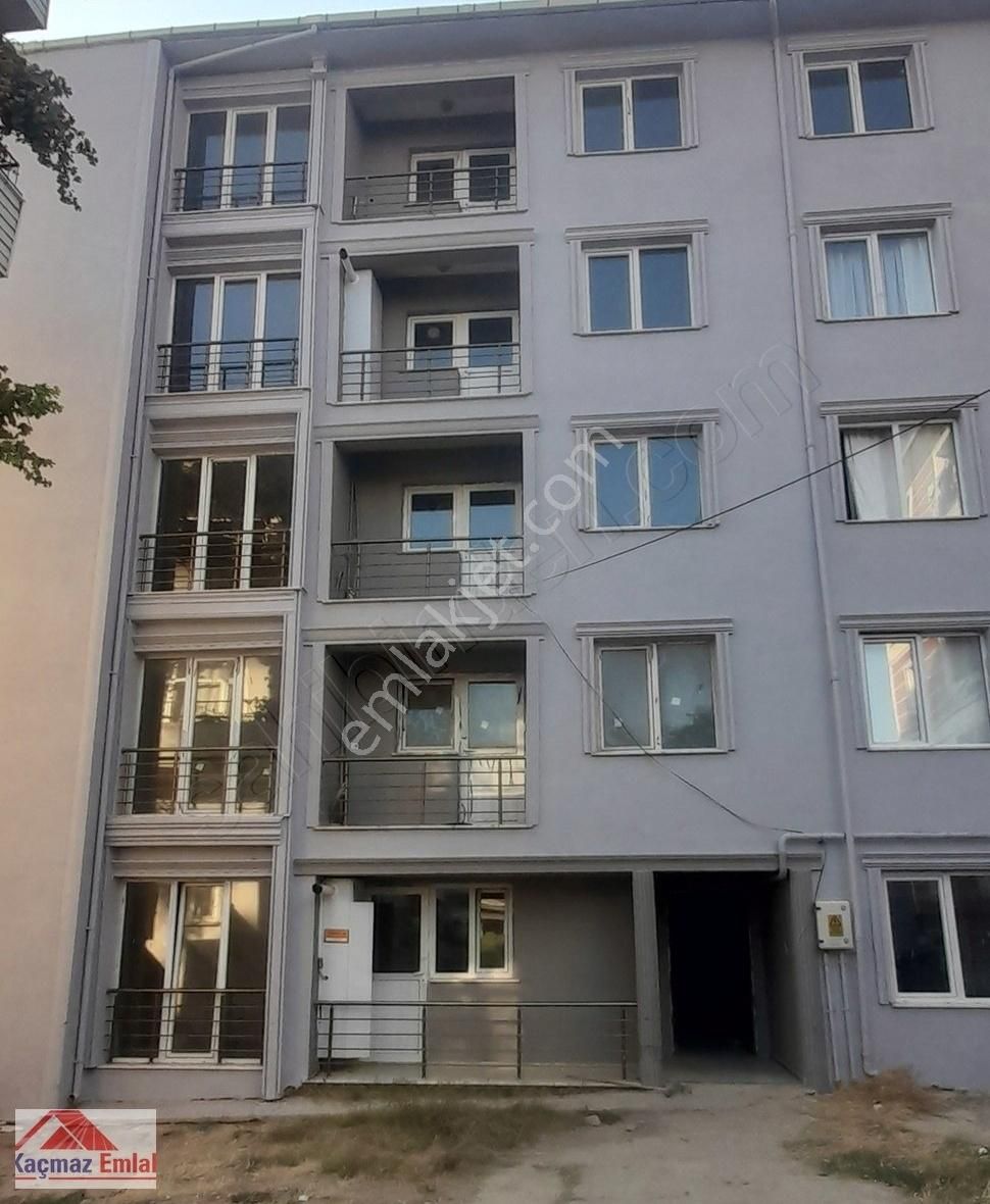 Gelibolu Camikebir Mahallesinde Çok Uygun Fiyata 3+1 Sıfır Daire