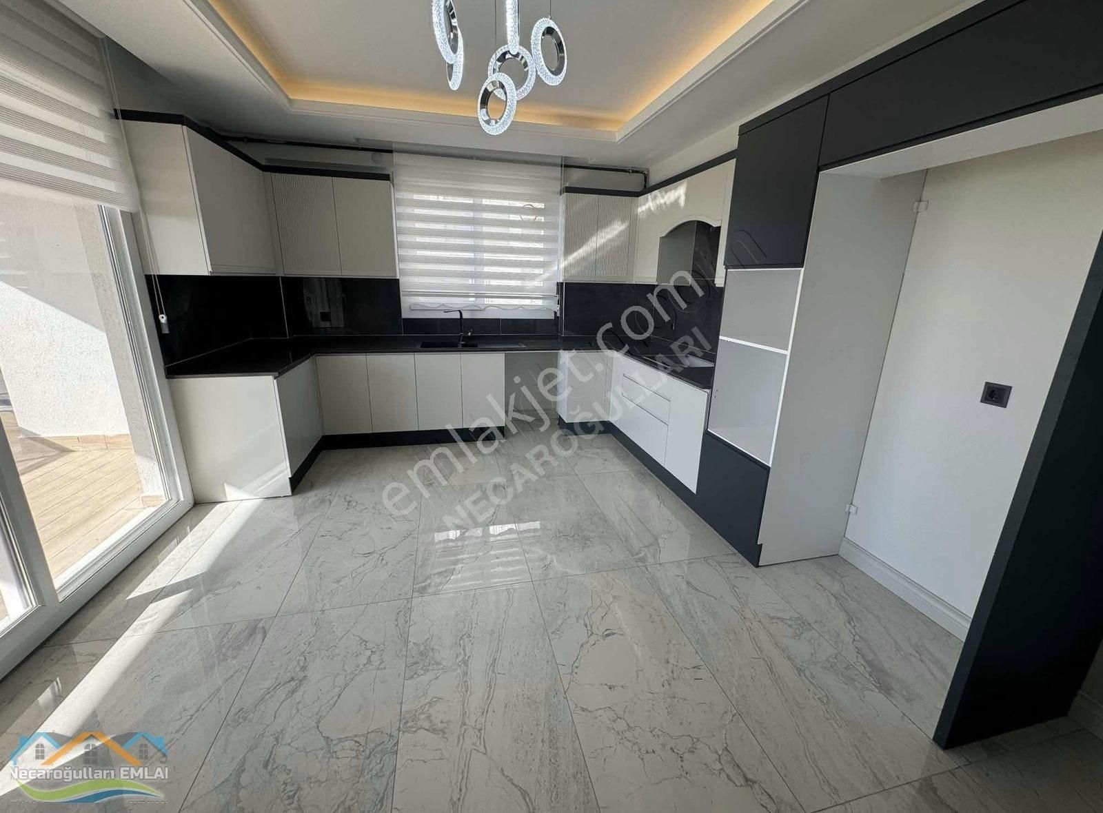 Necaroğullarından Cezaevi Karşısı Rıva Küçük Tip( Site İçi )