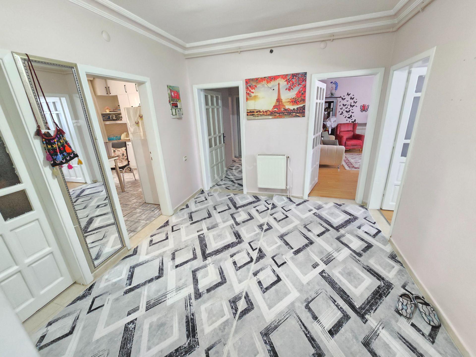 Hamidiye Mah. Çerkez Mezarlığı Yanı 3+1 Güney Cephe Satılık Daire - Görsel 2