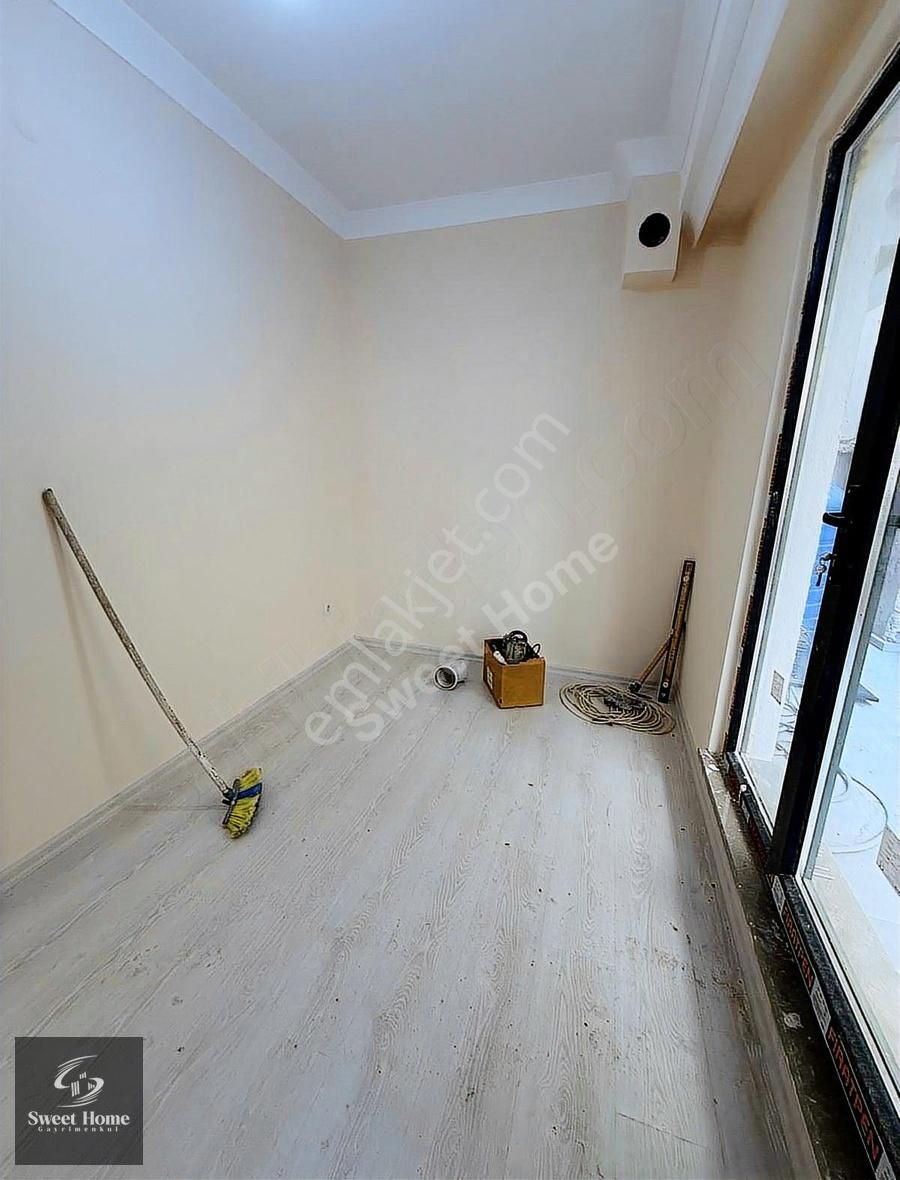 Yenibosnada Metrobüse Yürüme Mesafesinde Sıfır 3+1 Satılık Daire - Görsel 2