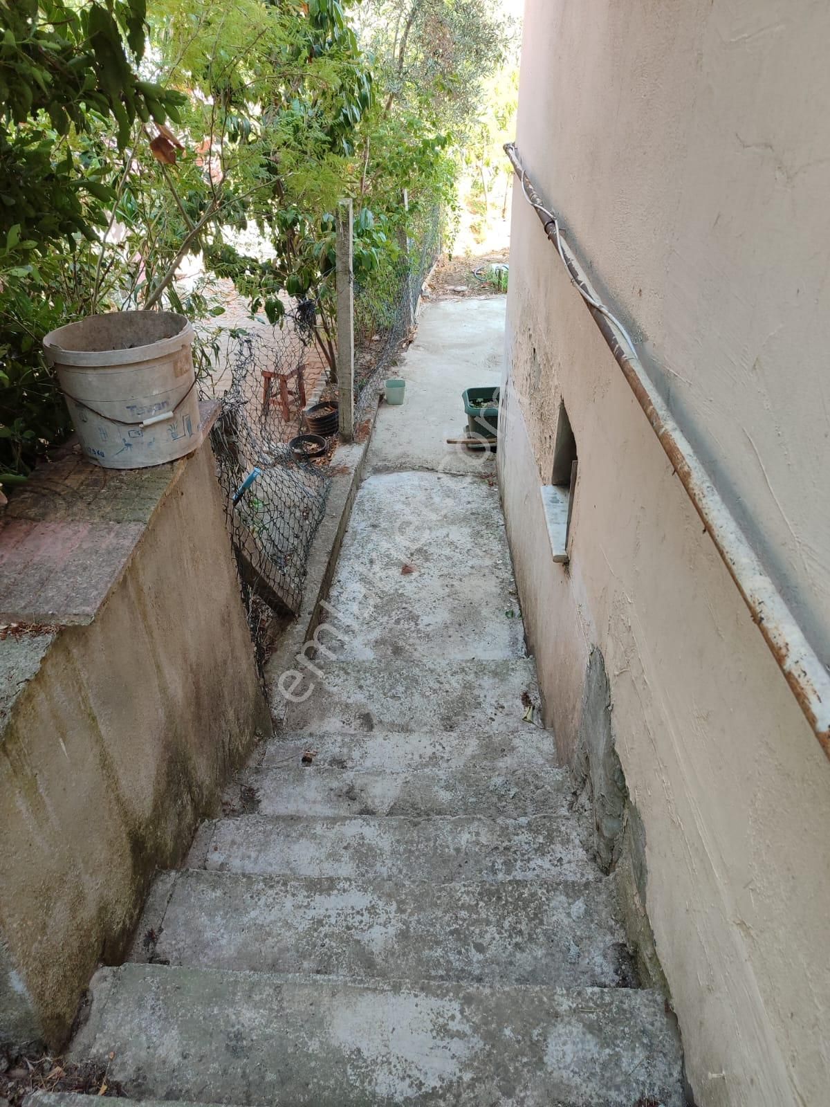 Özgür İnşaat"tan Silivri"de 3 Katlı Müstakil Villa İhtiyaçtan Satılık !!! - Görsel 31