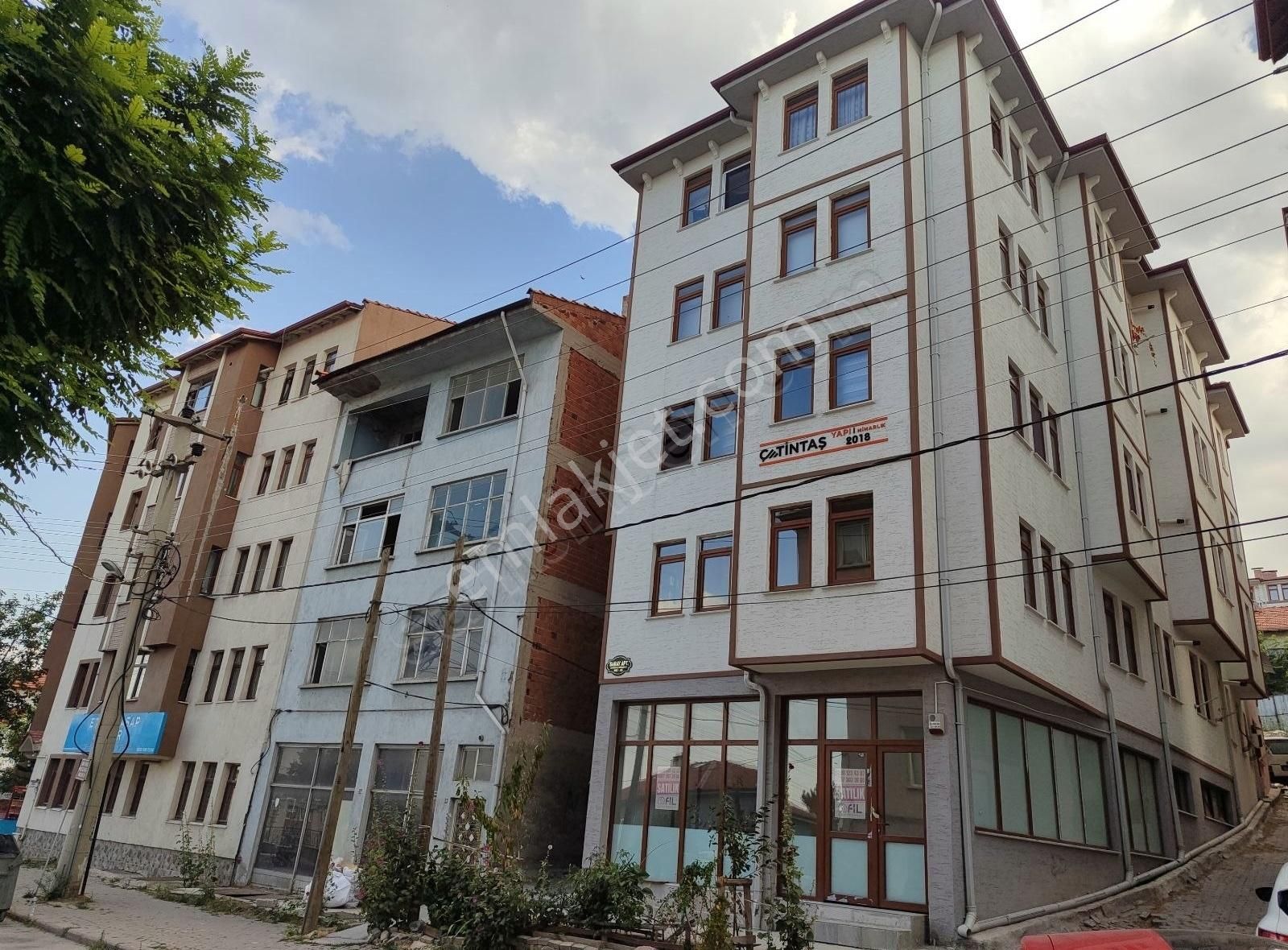 Asel'den Çarşı 3 Dk Mesafe 1+1 Eşyalı Asansörlü Arakat Daire - Görsel 14