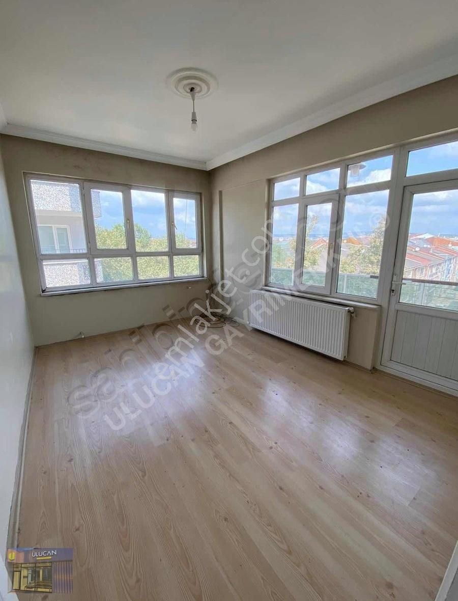 Ulucan'dan İnegöl Orhaniye Mahallesinde Kiralık 2+1 Daire