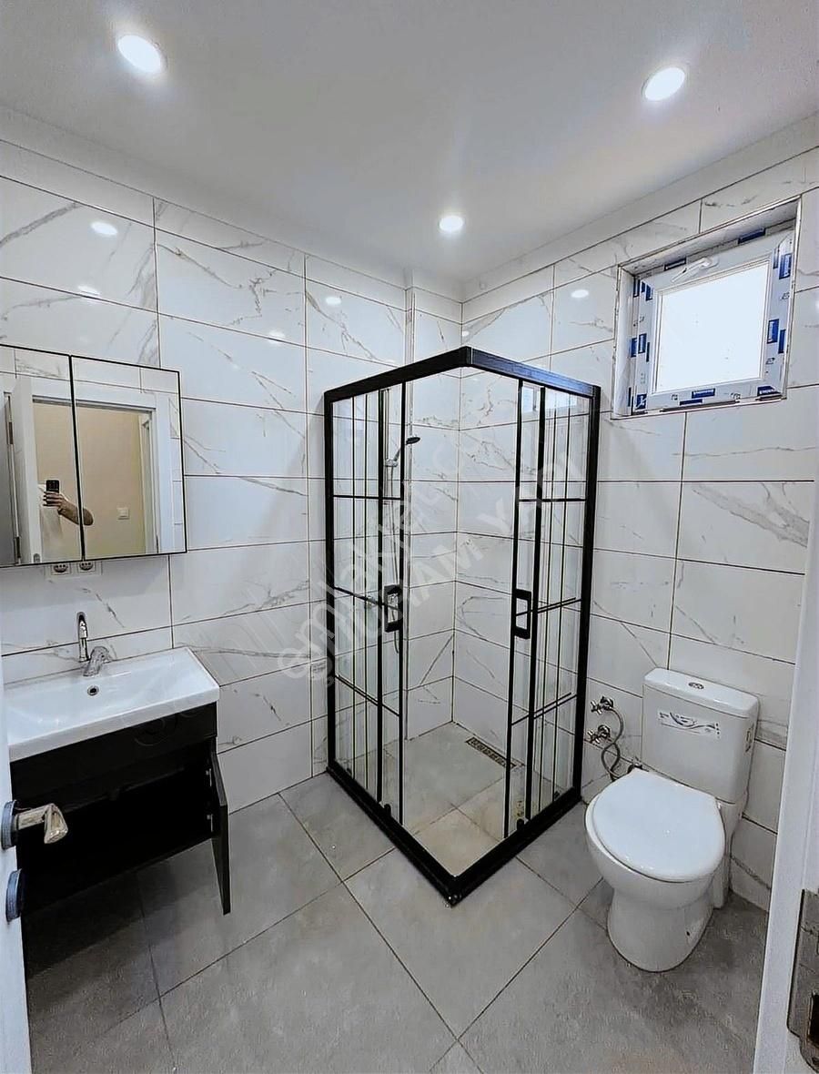 Altınşehirde Kiralık Camları Yüksek Bahçekatı