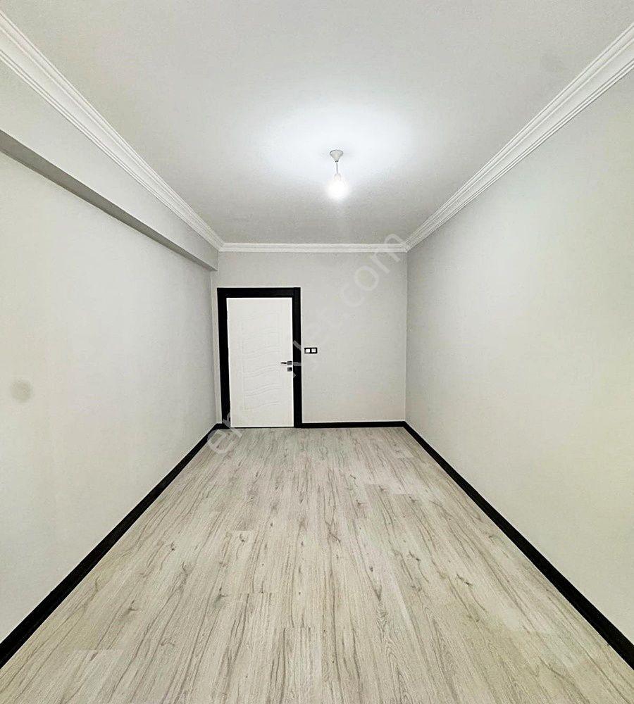 Metin Yapı'dan 130 M2 İskanlı Kombili Cadde Üzeri Yatırımlık Ön Cephe Satılık 3+1 Daire!!! - Görsel 13