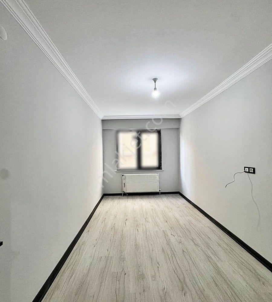 Metin Yapı'dan 130 M2 İskanlı Kombili Cadde Üzeri Yatırımlık Ön Cephe Satılık 3+1 Daire!!! - Görsel 11