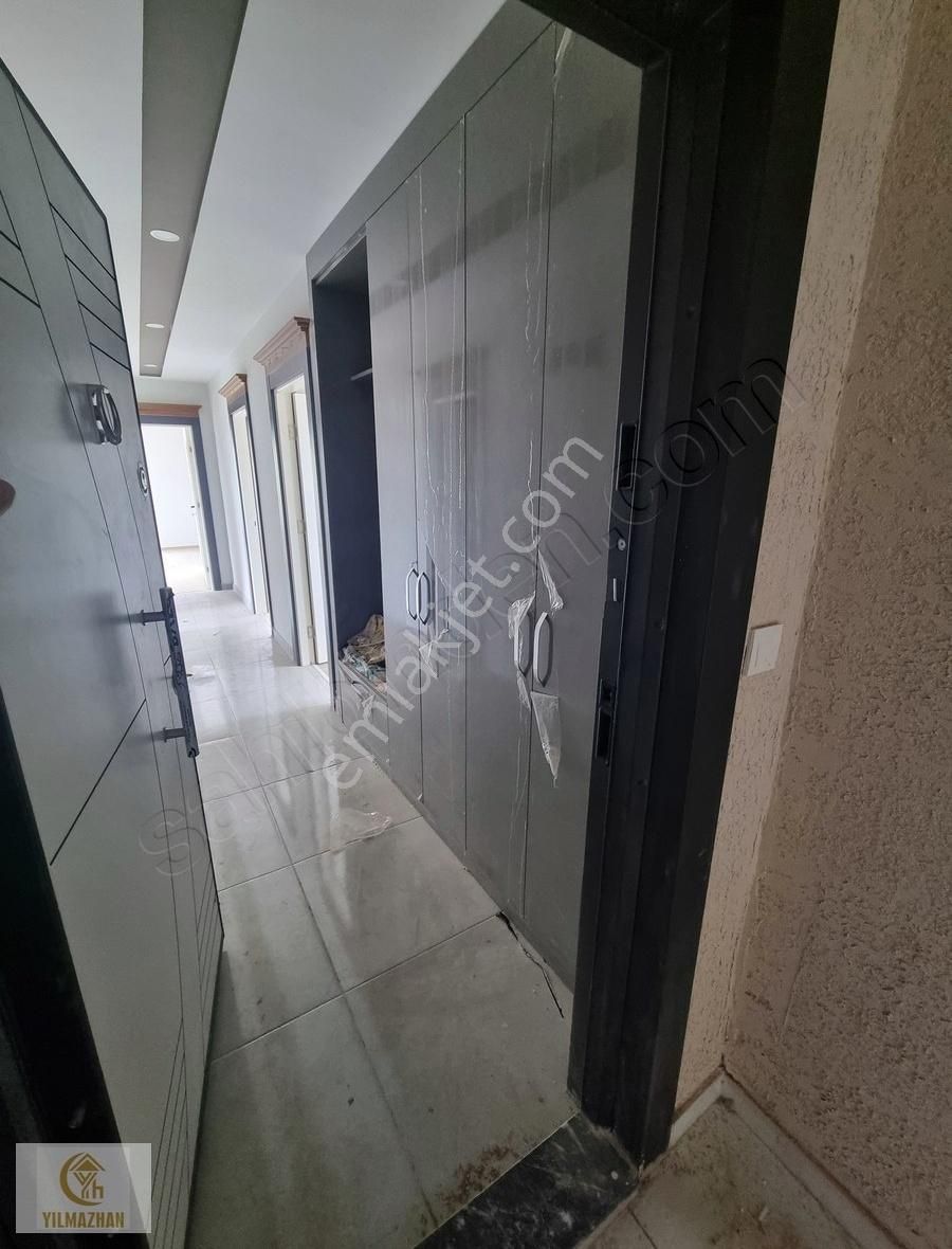 Aydoğmuş Mah. 2+1 Kapalı Mutfak...
