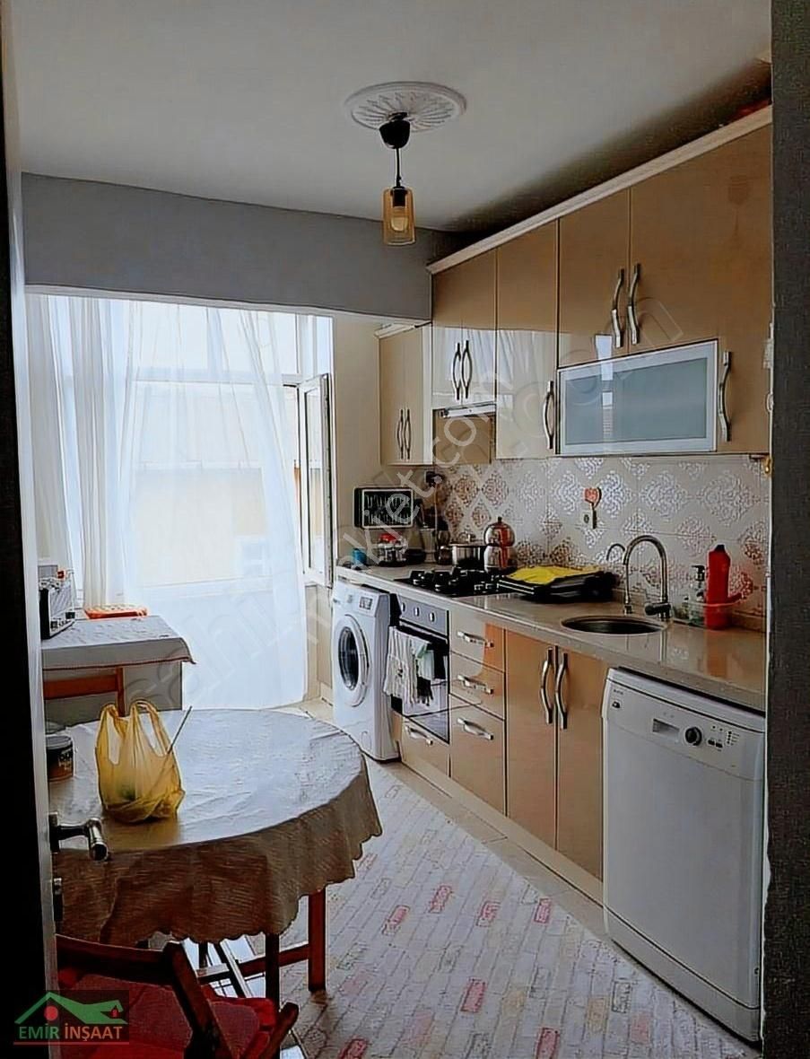 Acil Satılık Daire Karadeniz Mahallesi Krediye Uygun 2+1 ( 90 )