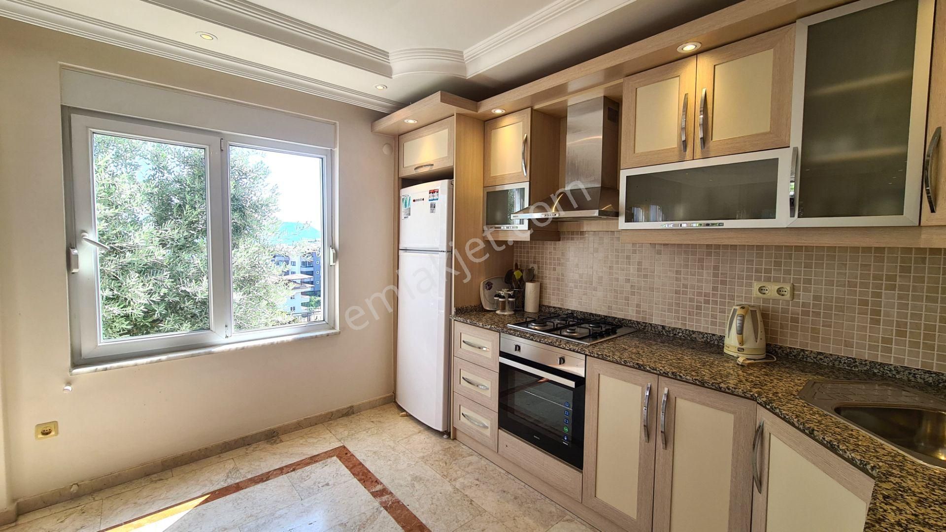 Alanya Büyükhasbahçe Mah.full Eşyalı Satılık 3+1 Villa - Görsel 4