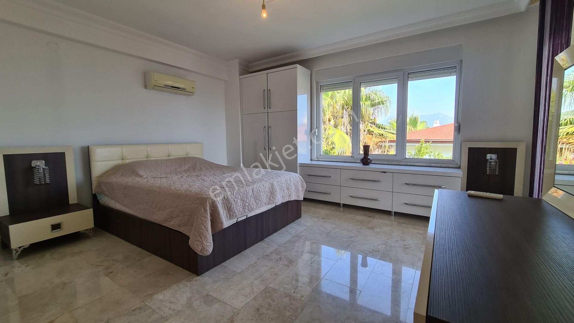 Alanya Büyükhasbahçe Mah.full Eşyalı Satılık 3+1 Villa - Görsel 14