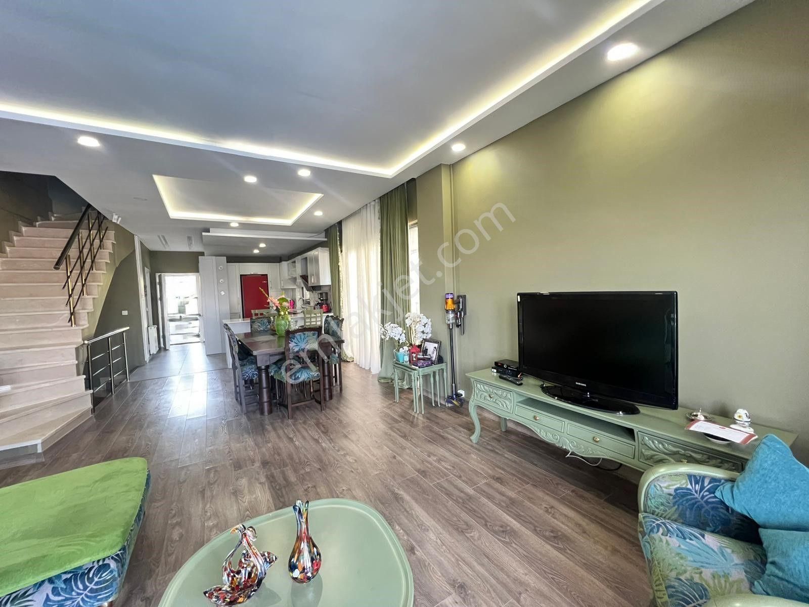 Güzelce Oasıs Villalarında 6+1 Müstakil, Deniz Manzaralı Villa - Görsel 14