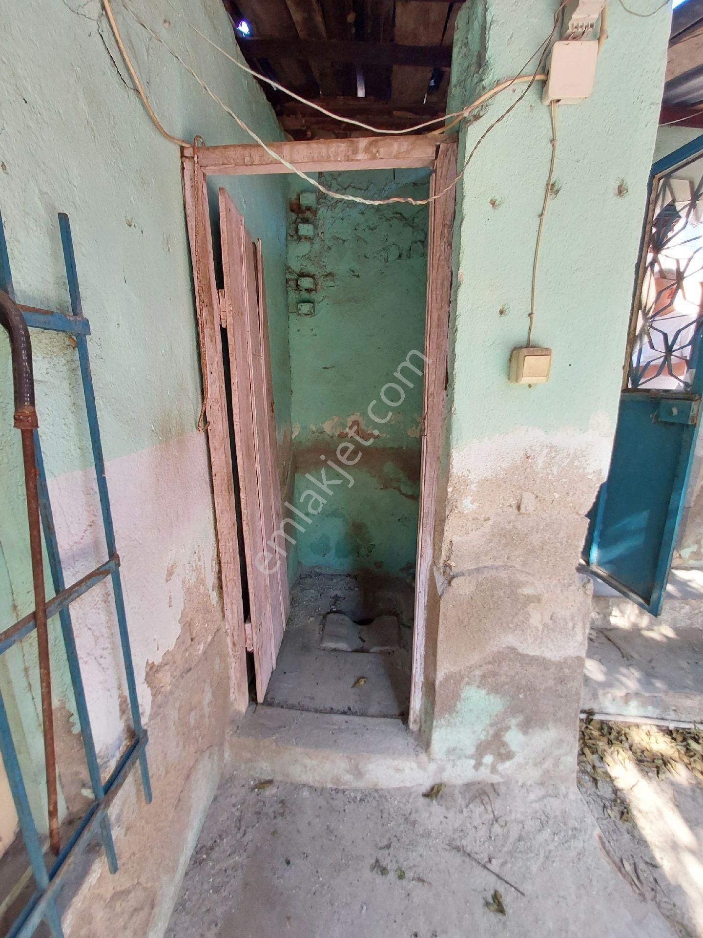 Karaçay Mahallesinde 258 Metrekare İçinde 2 Adet Müstakil Ev - Görsel 8