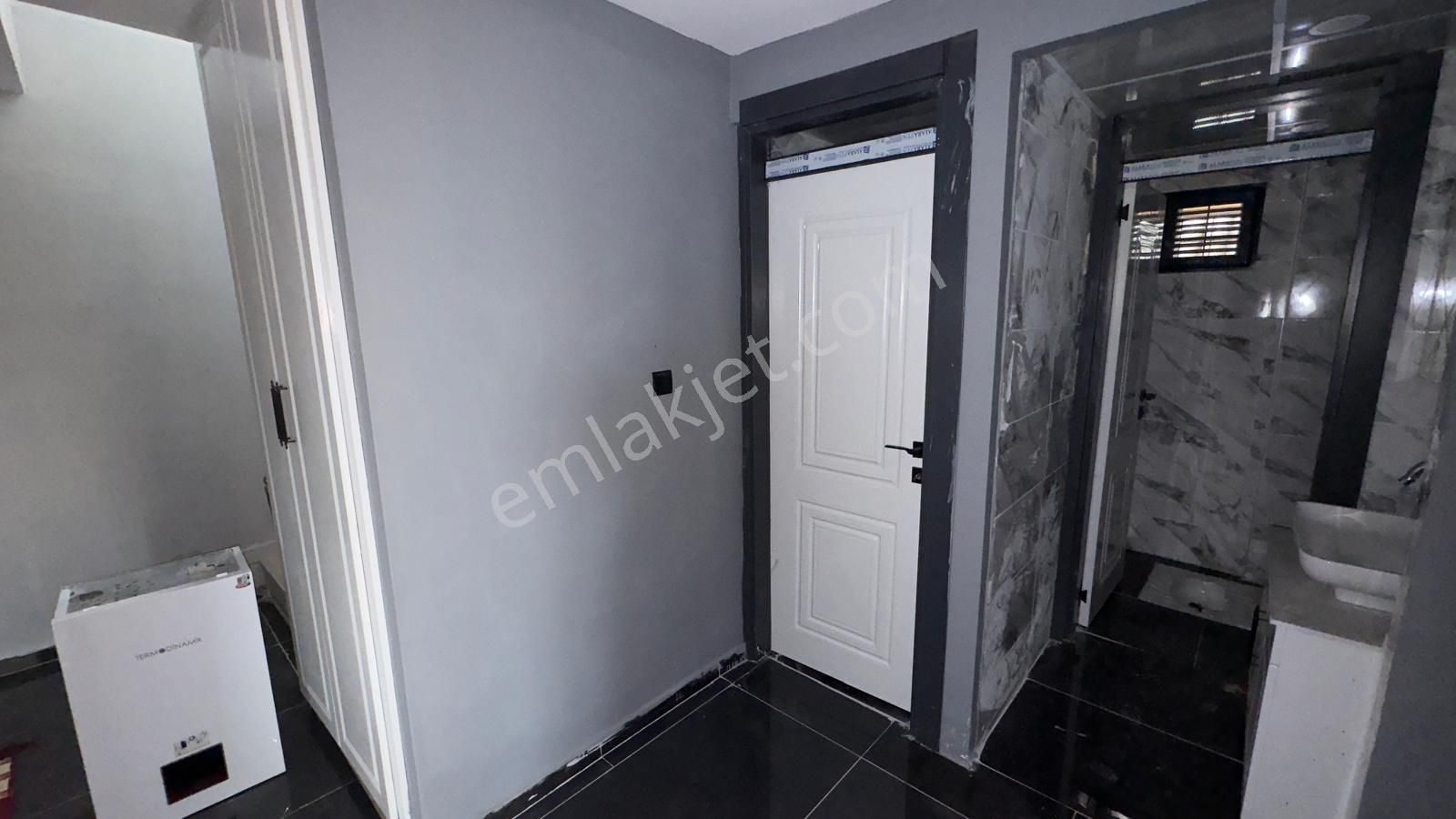 World İlkevim'den Küçükakziyaret'de Havuzlu Kiralık Villa - Görsel 6