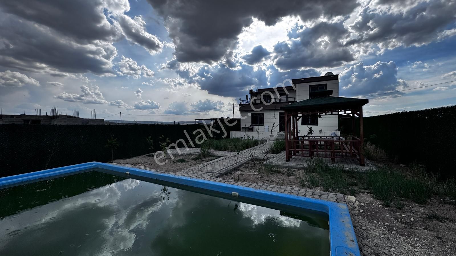 World İlkevim'den Küçükakziyaret'de Havuzlu Kiralık Villa - Görsel 9