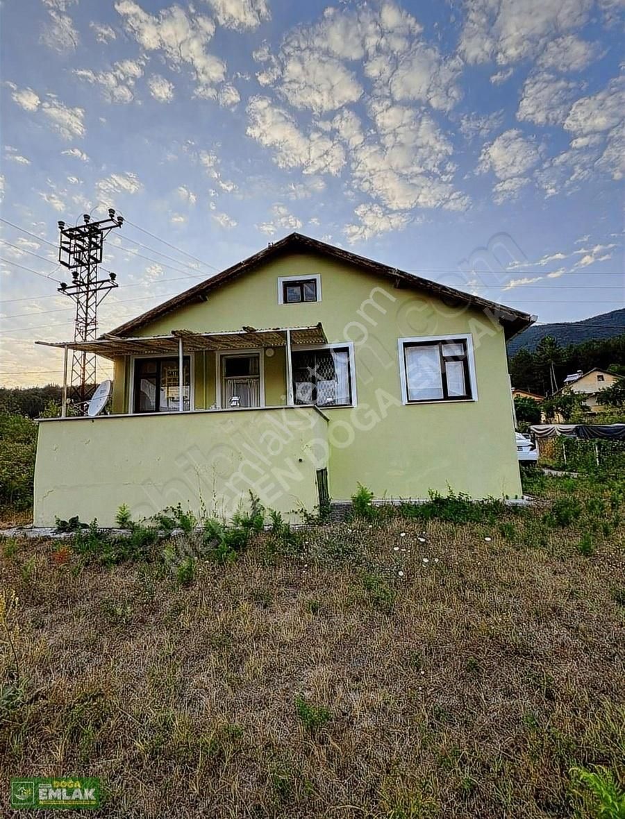 Mengen Ağacalar Saray Mahallesinde Satılık Bahçeli Müstakil Ev - Görsel 11