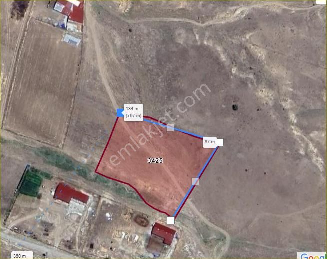 Özpınar,dan Çavuş Köyü Satılık Tarla 6600 M2.hayvancılık Alanı Yol,su,elektrik Var.