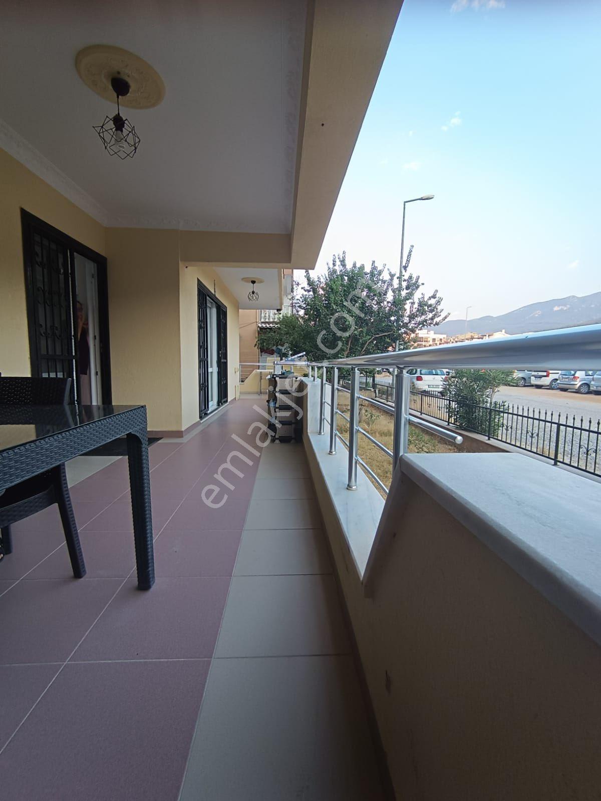 Kuşadası Davutlar'da Satılık 140 M2 Lüks 3+1 Daire - Görsel 18
