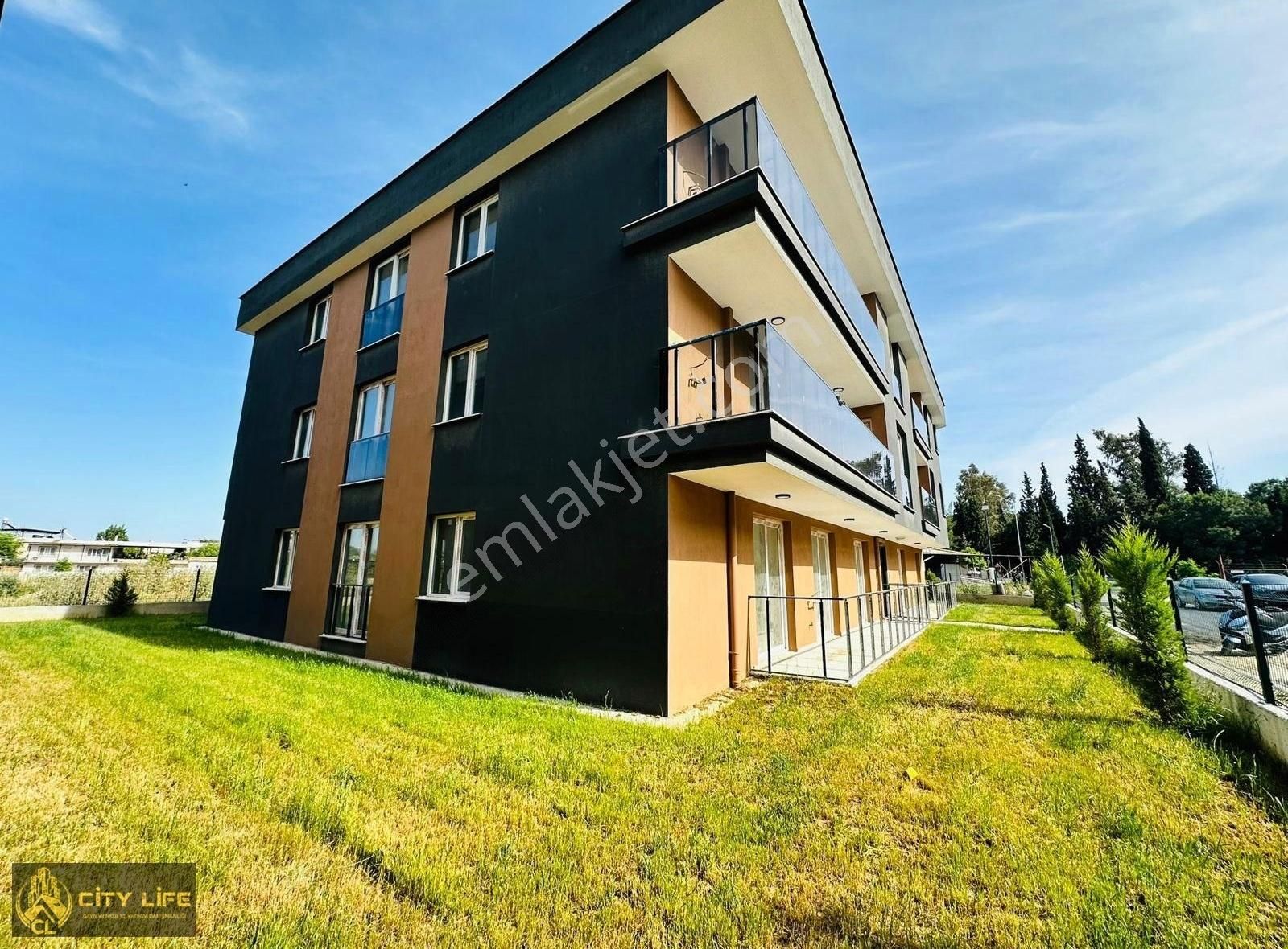 City Life'dan Aydın Tepecik Mh. Satılık 3+1 Site İçinde Daire