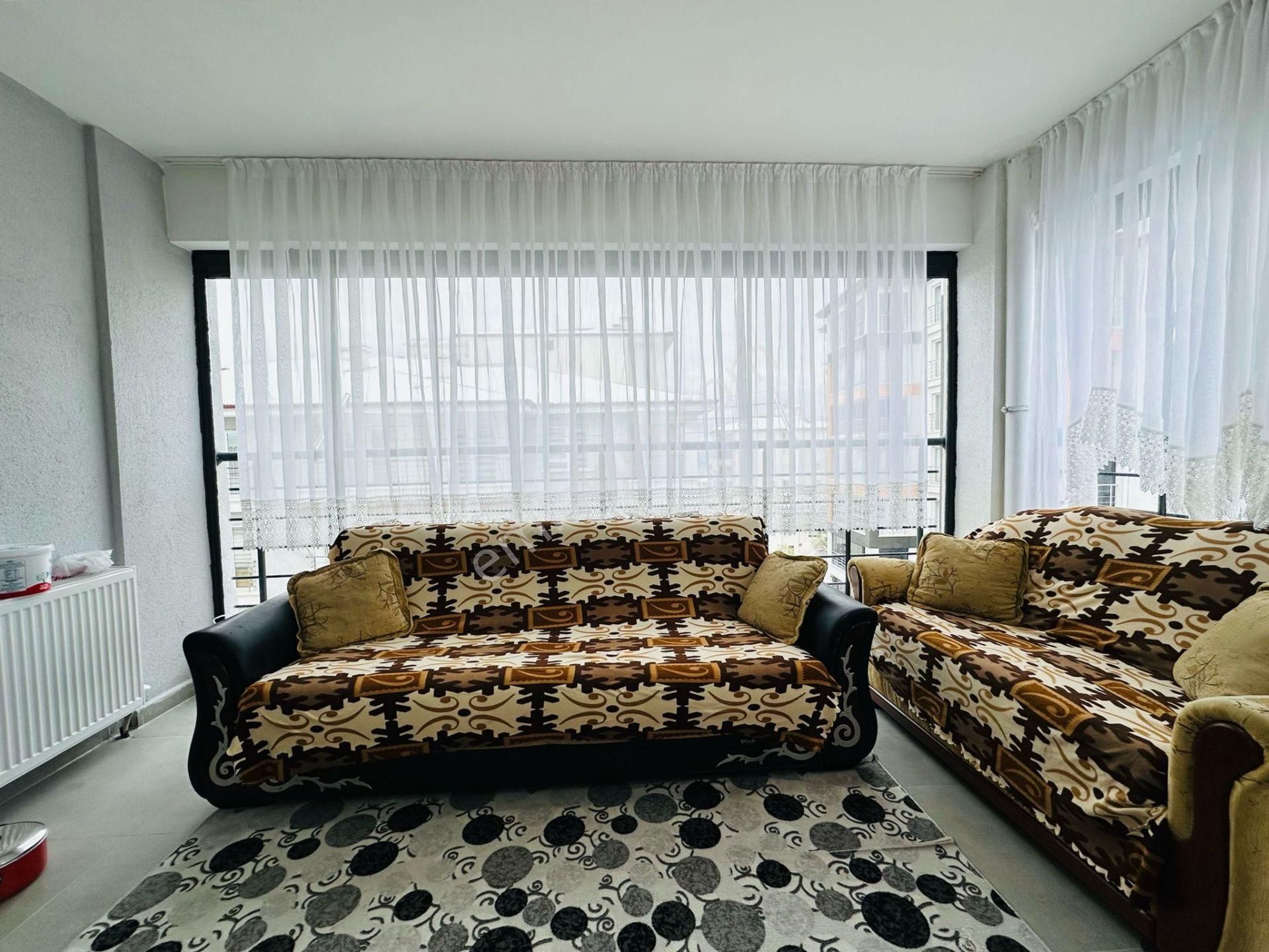 Feridunçelik'te Ebeveyn Banyolu Asansörlü Full Yapılı Teras Balkonlu 3+1 Katta Satılık Daire ! - Görsel 27