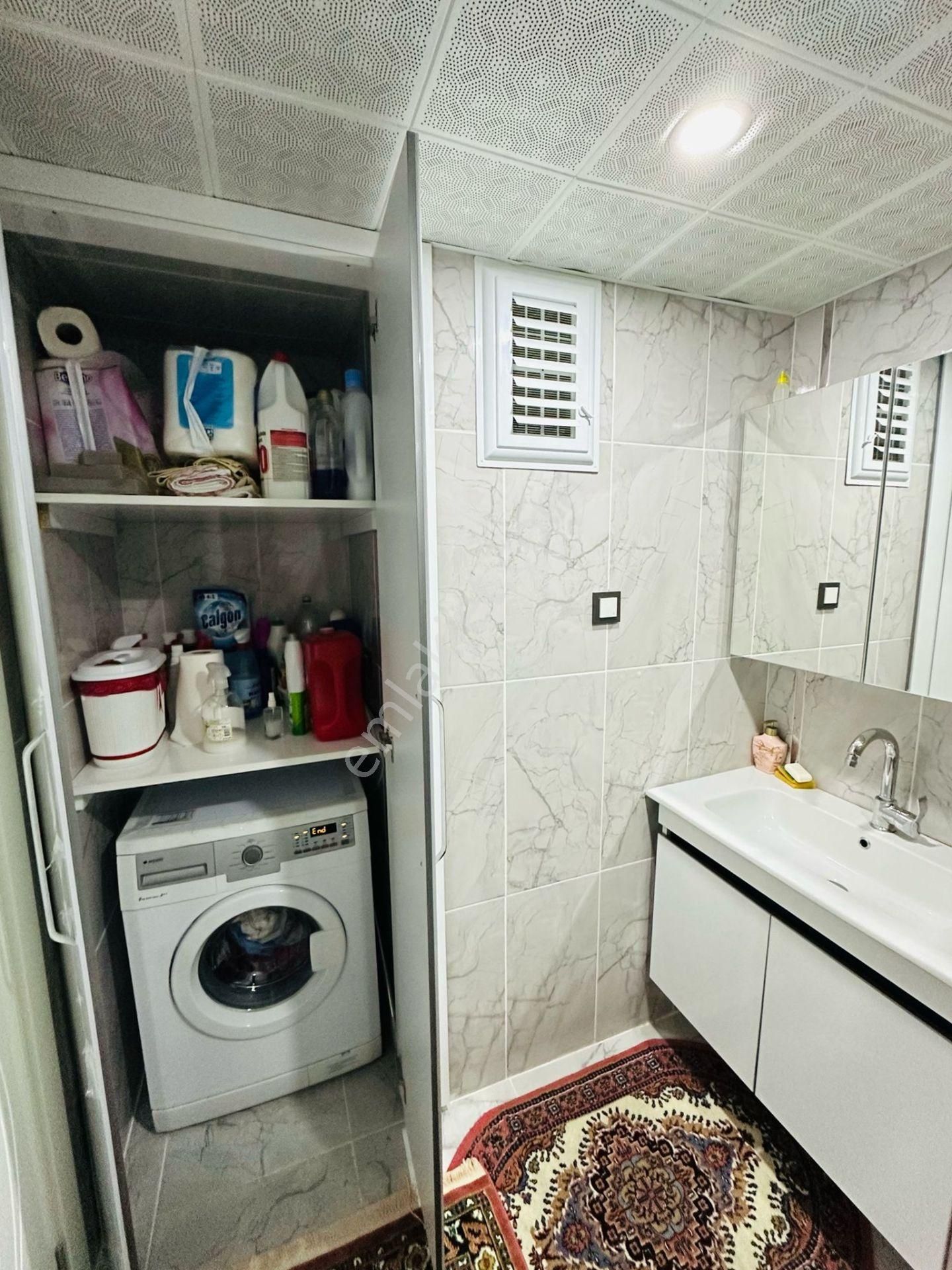 Feridunçelik'te Ebeveyn Banyolu Asansörlü Full Yapılı Teras Balkonlu 3+1 Katta Satılık Daire ! - Görsel 23