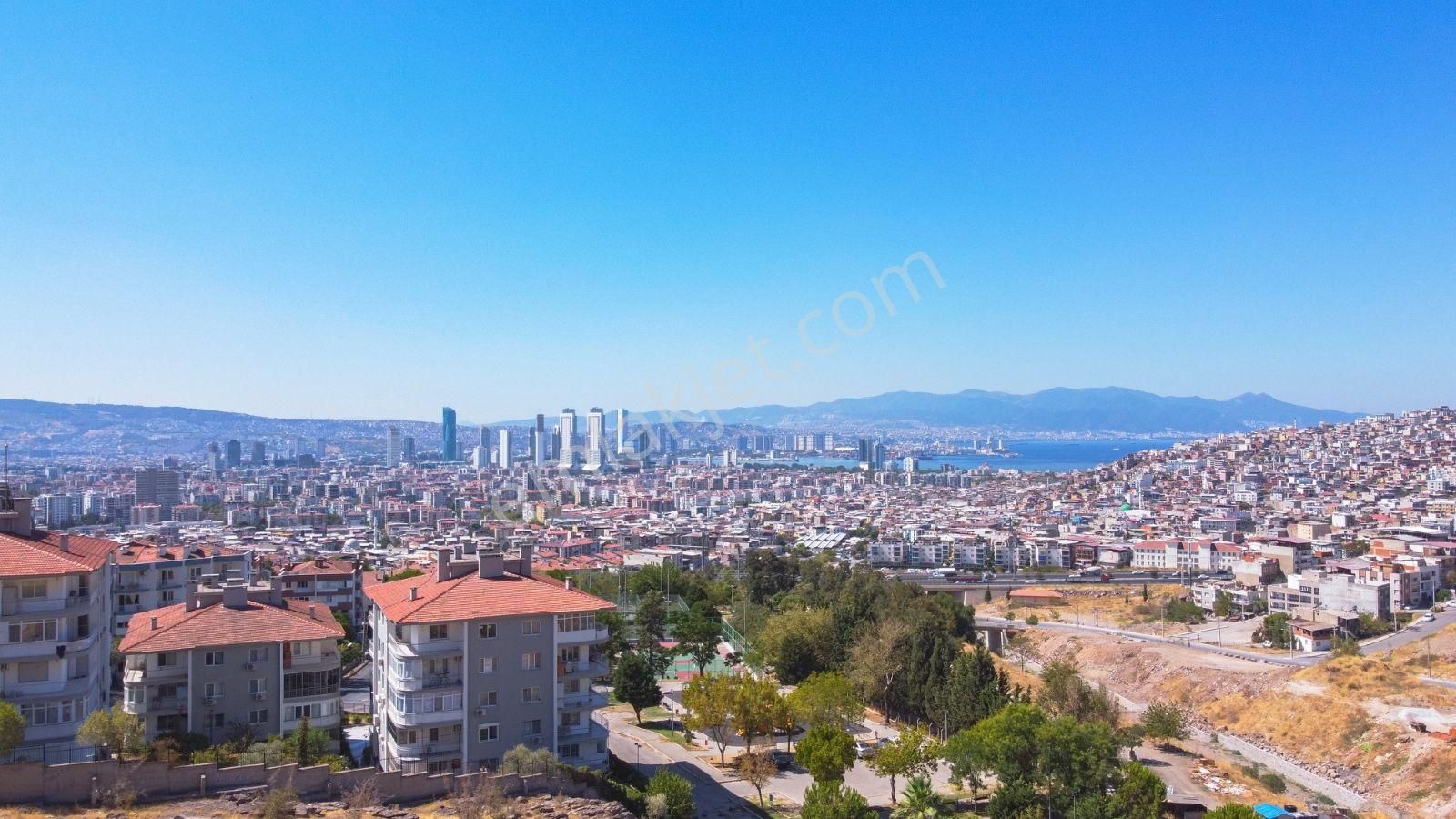 Bornova Atatürk Mahallesinde Deniz Manzaralı 3+1 Satılık Daire - Görsel 6