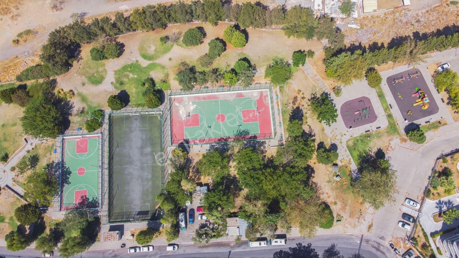 Bornova Atatürk Mahallesinde Deniz Manzaralı 3+1 Satılık Daire - Görsel 31