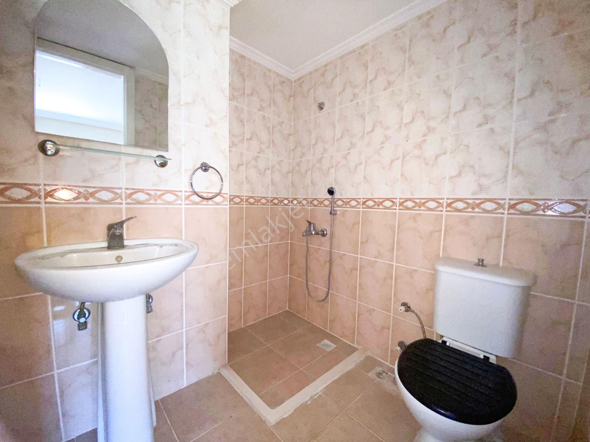 Bornova Atatürk Mahallesinde Deniz Manzaralı 3+1 Satılık Daire - Görsel 22