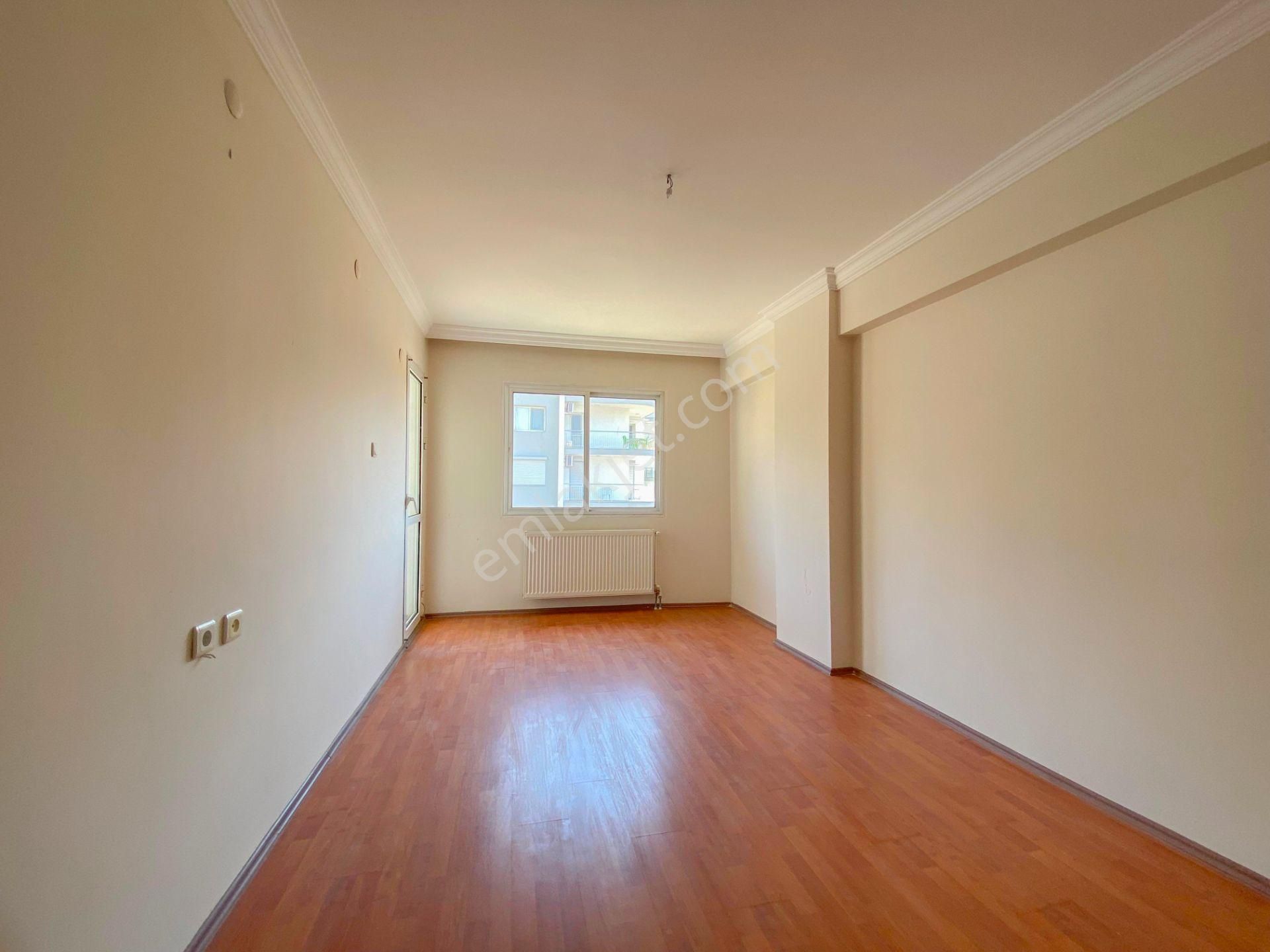 Bornova Atatürk Mahallesinde Deniz Manzaralı 3+1 Satılık Daire - Görsel 23