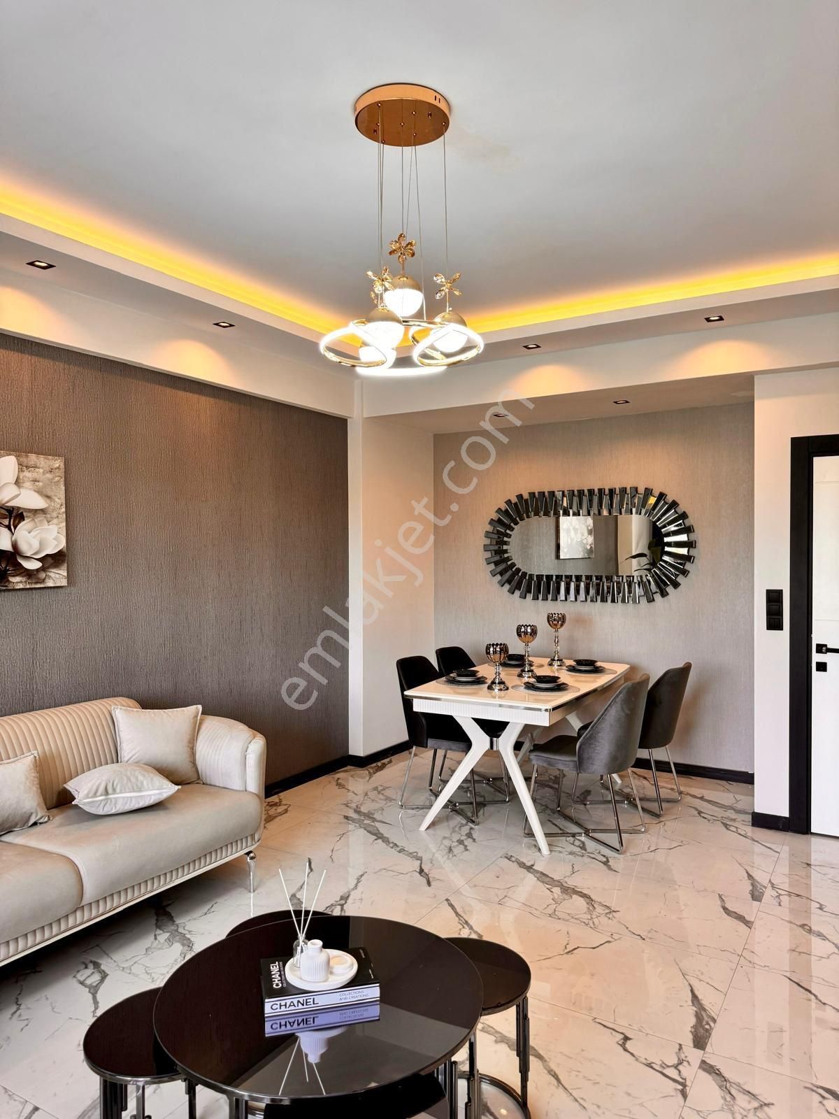 Kuşadası Otogar Arkasın'da 3+1 Sıfır Satılık Daire - Görsel 3