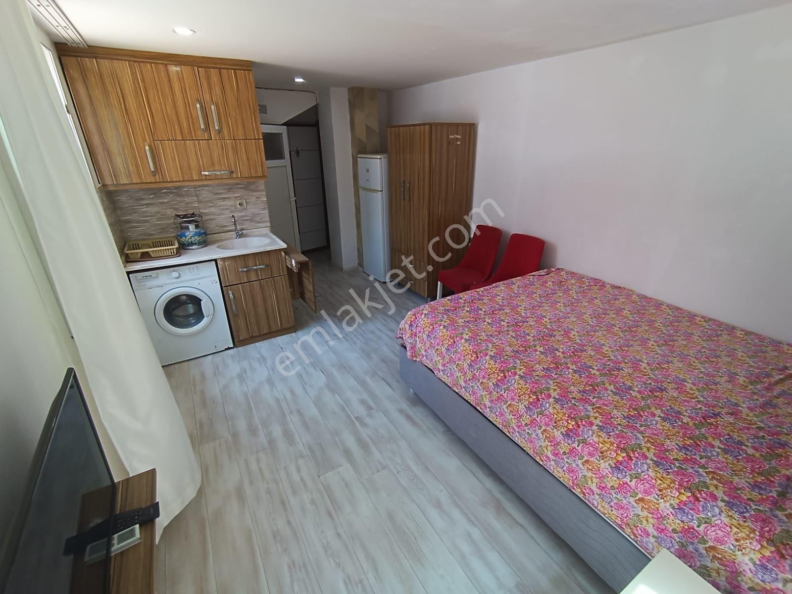 Yeşilyurt Duygu Cafe Arkasi 1+0 Eşyalı