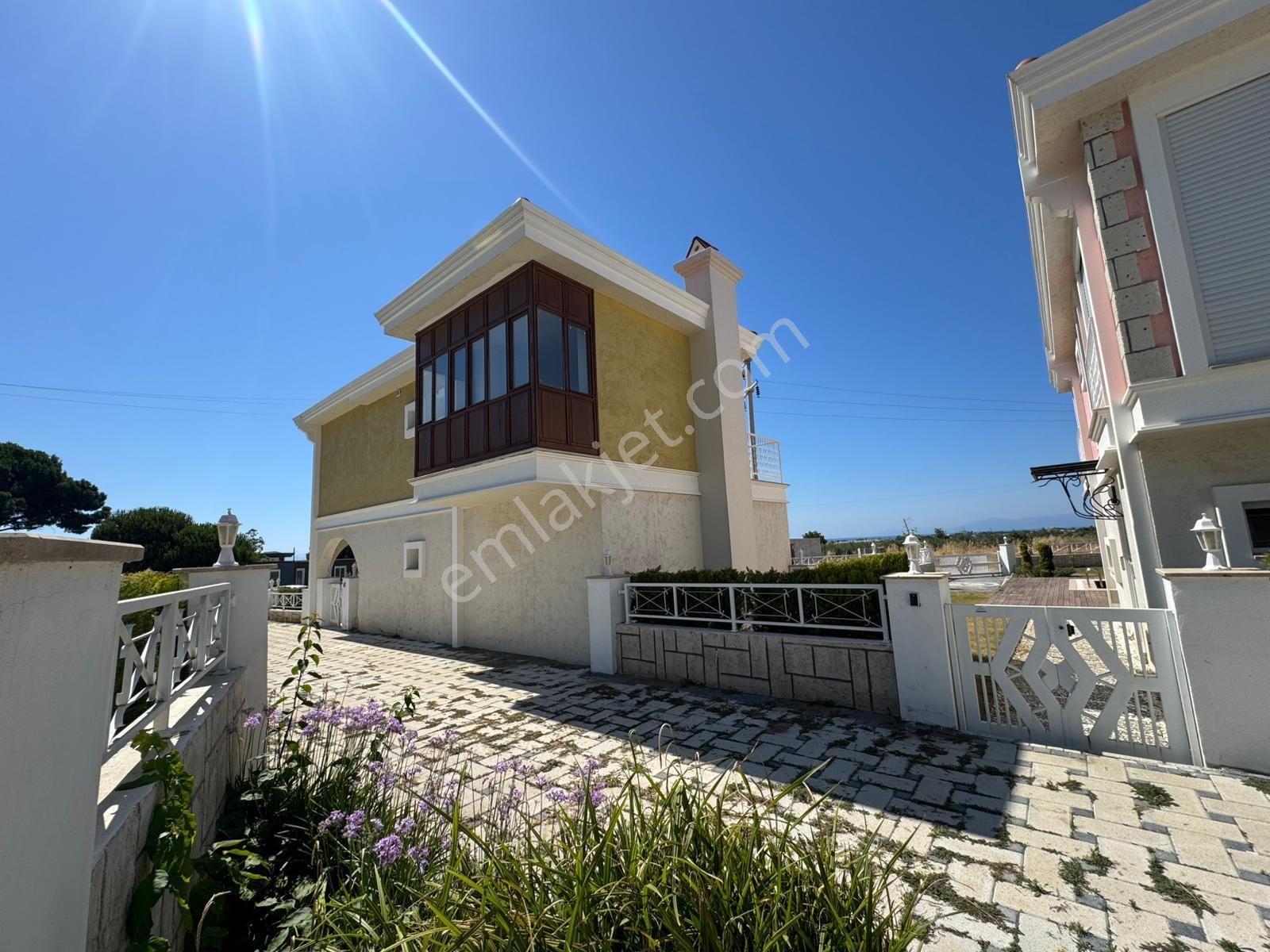 Kuşadası Davutlarda Tek Müstakil Özel Havuzlu Ve Garajlı 4+1 180m2 Deniz Manzaralı Lux Villa - Görsel 6