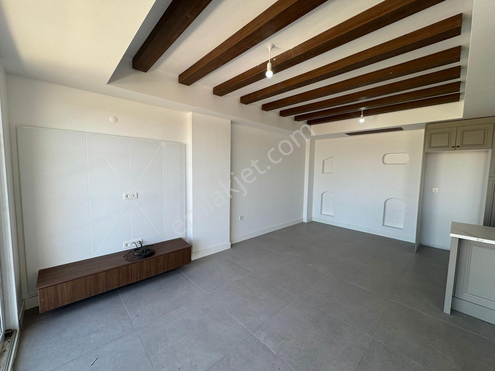 Kuşadası Davutlarda Tek Müstakil Özel Havuzlu Ve Garajlı 4+1 180m2 Deniz Manzaralı Lux Villa - Görsel 34