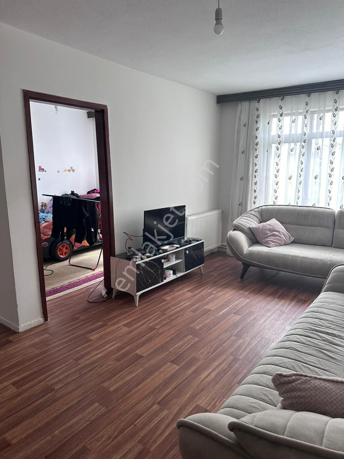 Altındağ Tapu Arkasında 3+1 Eşyalı Kiralık Daire