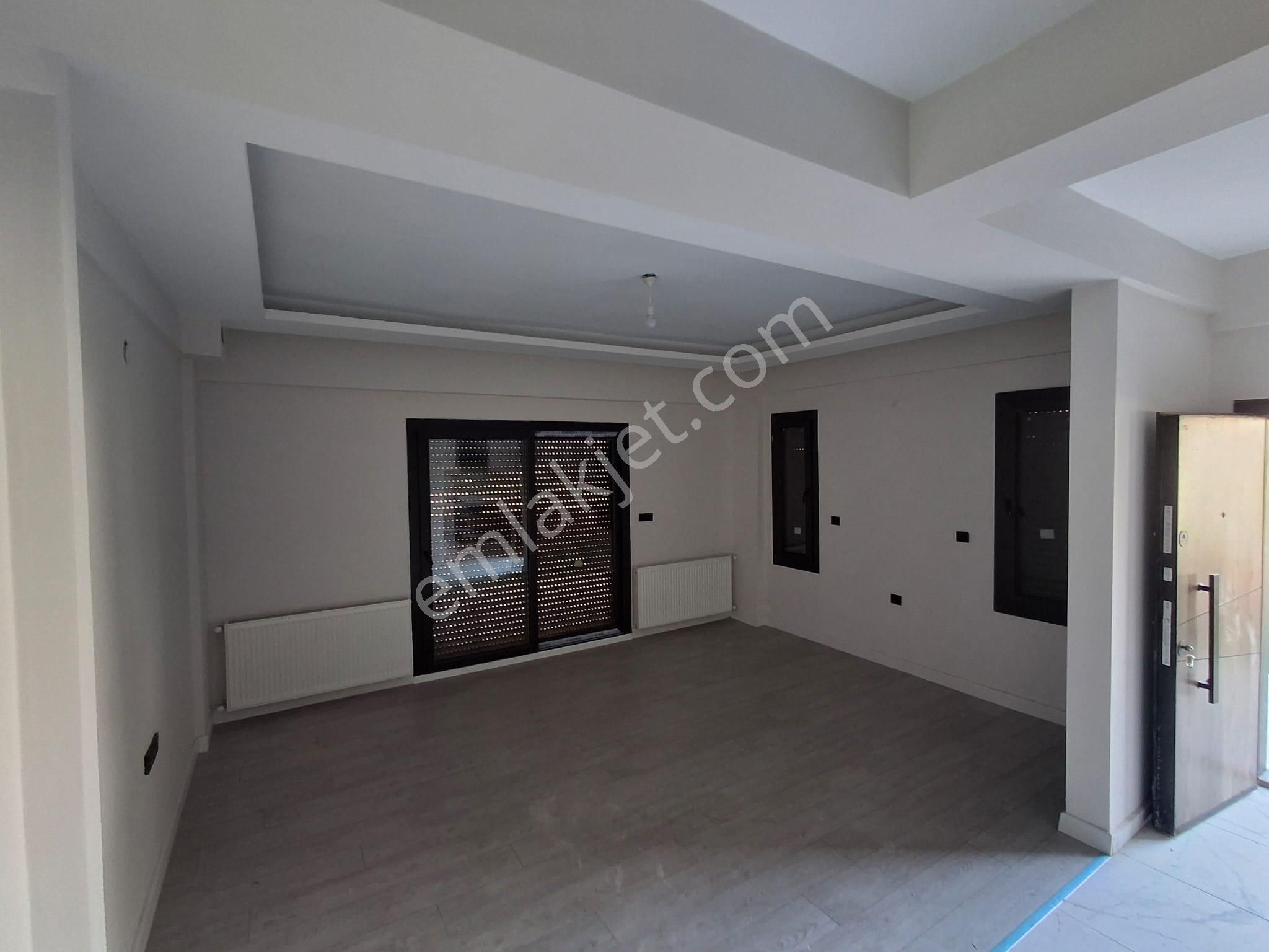 Bal Gayrimenkul -gölcüklerde Açık Mutfak Geniş Bahçeli 4+1 Villa - Görsel 34