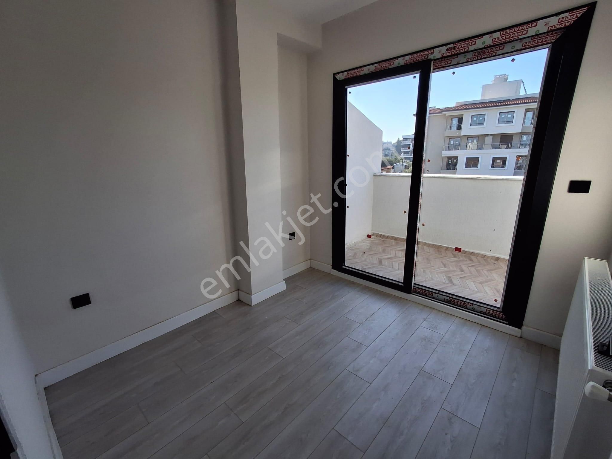 Bal Gayrimenkul -gölcüklerde Açık Mutfak Geniş Bahçeli 4+1 Villa - Görsel 12