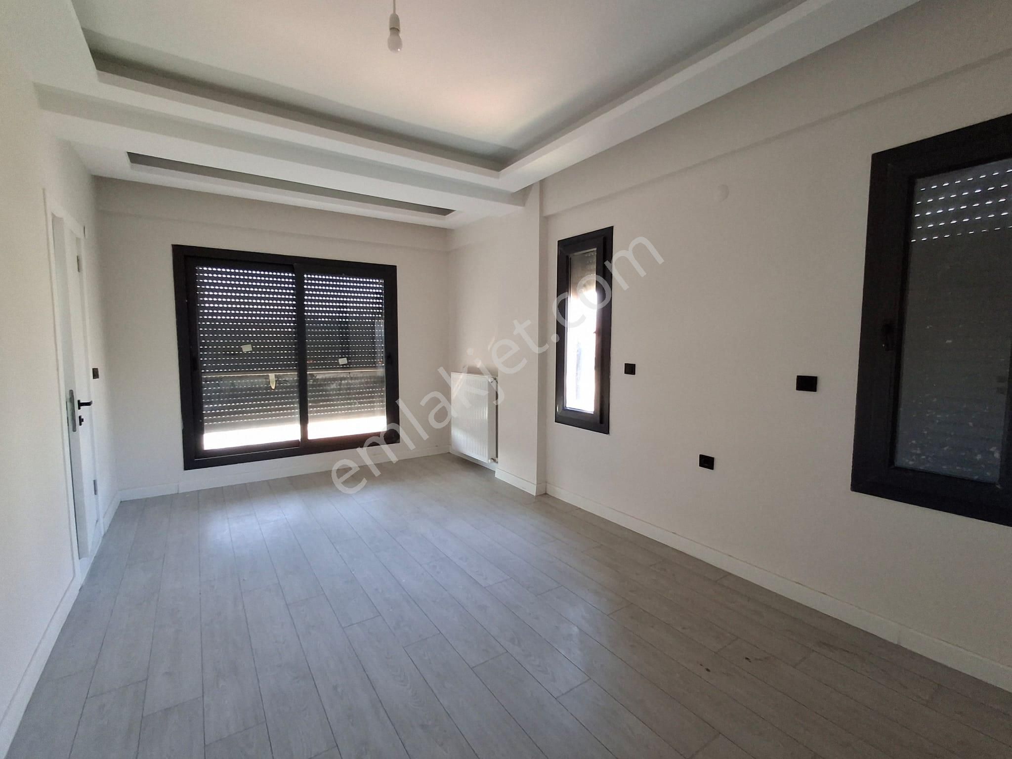 Bal Gayrimenkul -gölcüklerde Açık Mutfak Geniş Bahçeli 4+1 Villa - Görsel 20