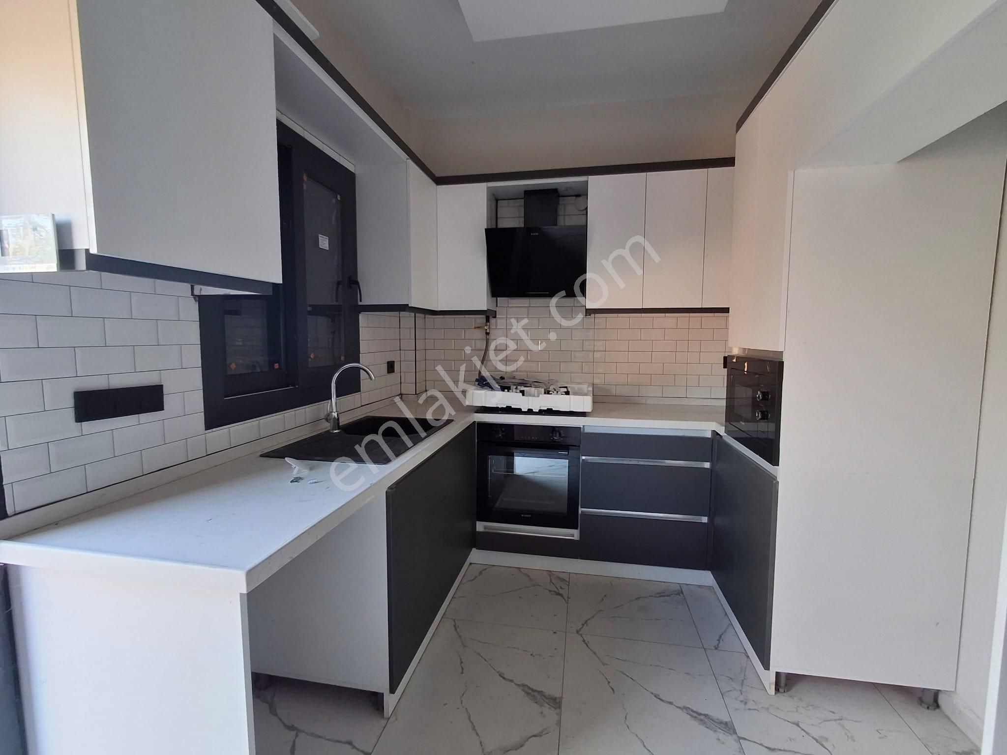 Bal Gayrimenkul -gölcüklerde Açık Mutfak Geniş Bahçeli 4+1 Villa - Görsel 30