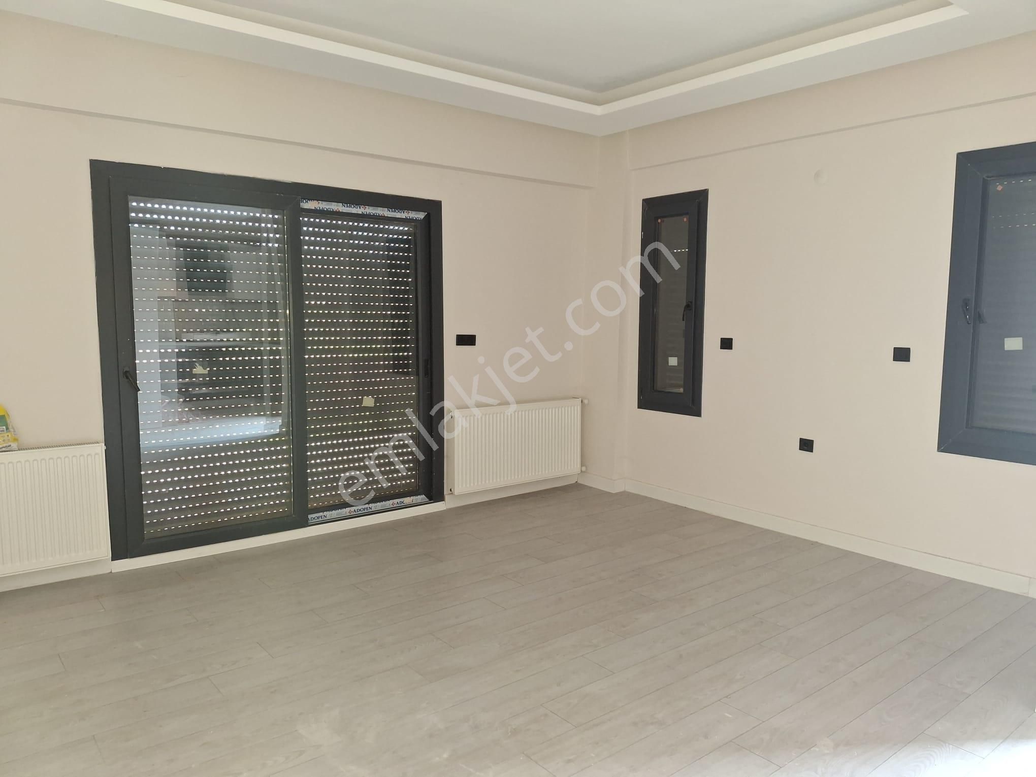 Bal Gayrimenkul -gölcüklerde Açık Mutfak Geniş Bahçeli 4+1 Villa - Görsel 33